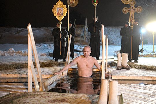 Хач ману көнендә Путин бәкегә чумды