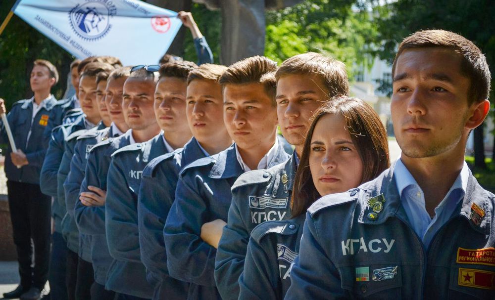 Студентлар хезмәт отряды белән Чиләбе өлкәсенә барган Альбина Кәримова: «Ике айда 80 мең акча эшләдек»