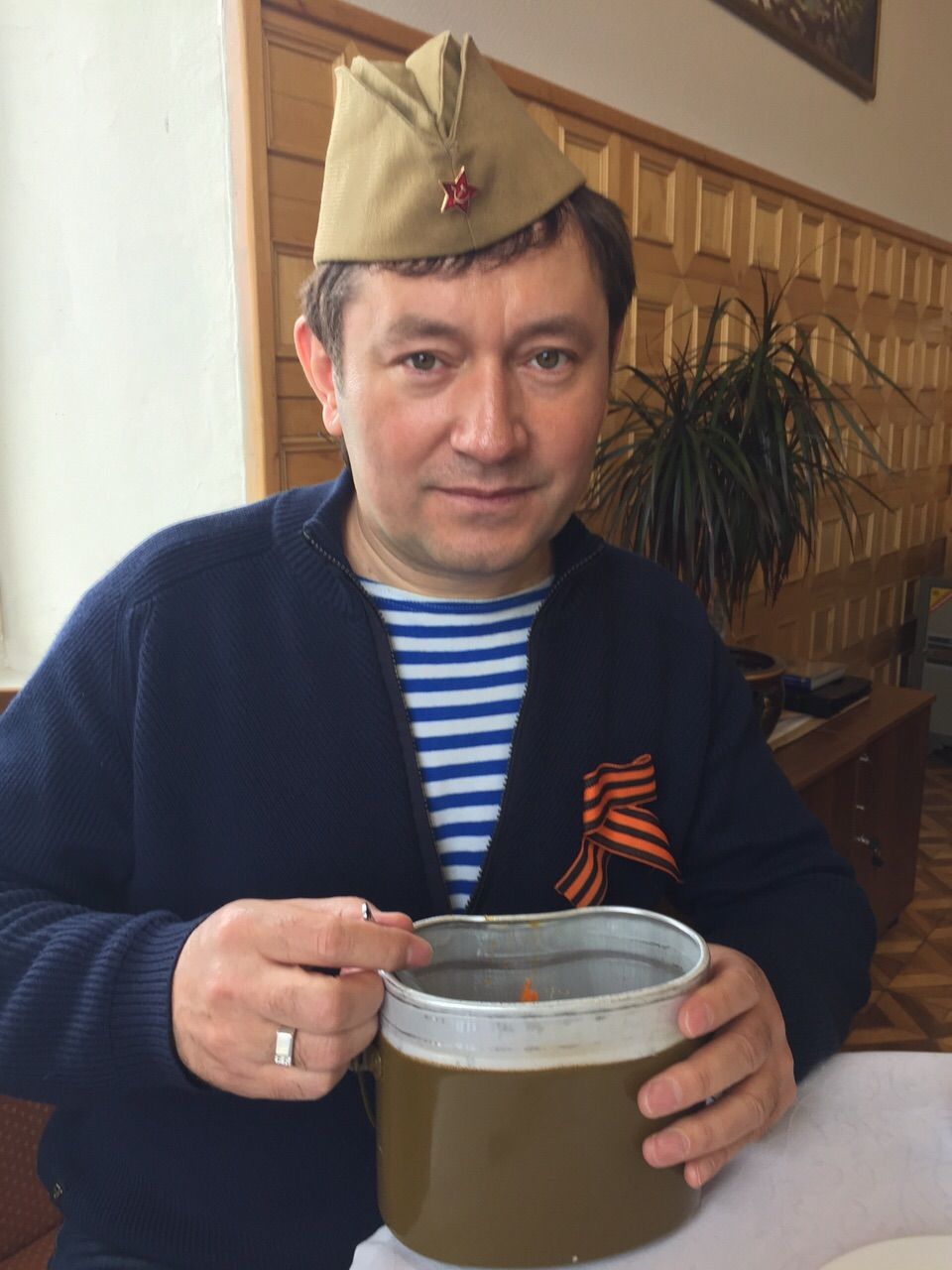 Айдар Галимов: «Анда бит сорап та тормыйлар, тибеп төшерделәр»