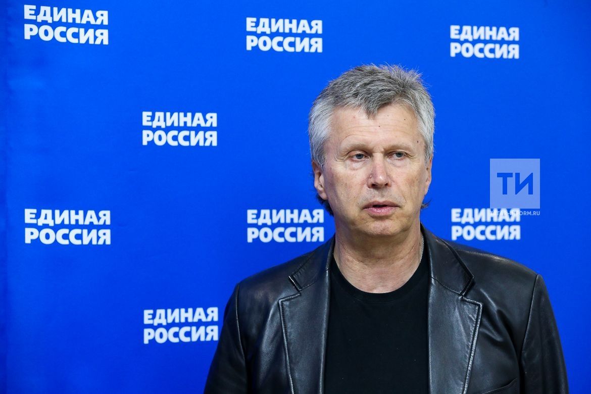 Андрей Тузиков: «Дөньяда традицион парламентаризм кризисы күзәтелә»