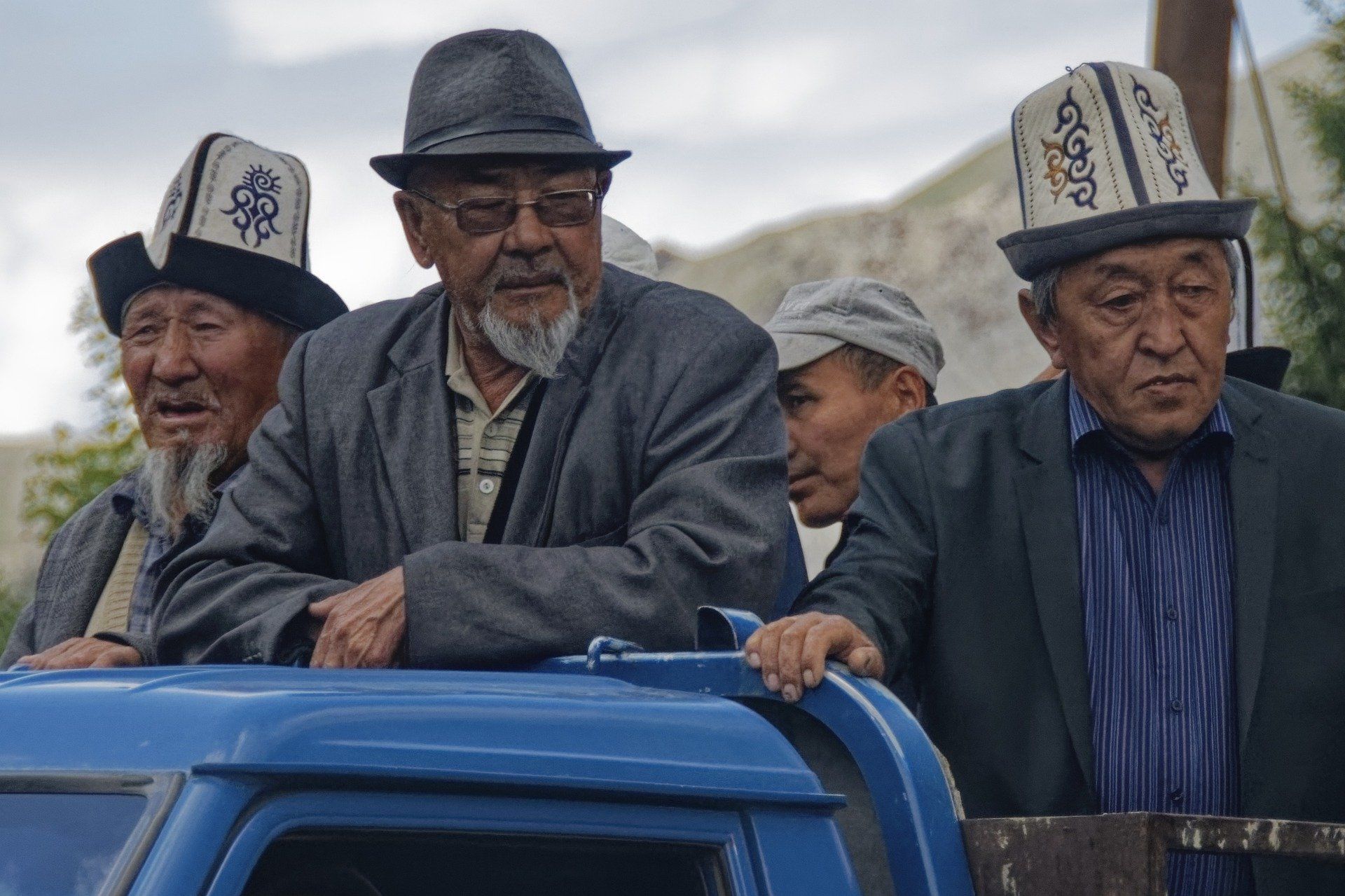 Россия өчен Кыргызстандагы чуалышларның файдасы бармы?