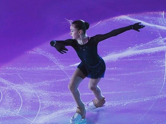 Камилә Вәлиева Россия чемпионатында әлегә беренче урында бара