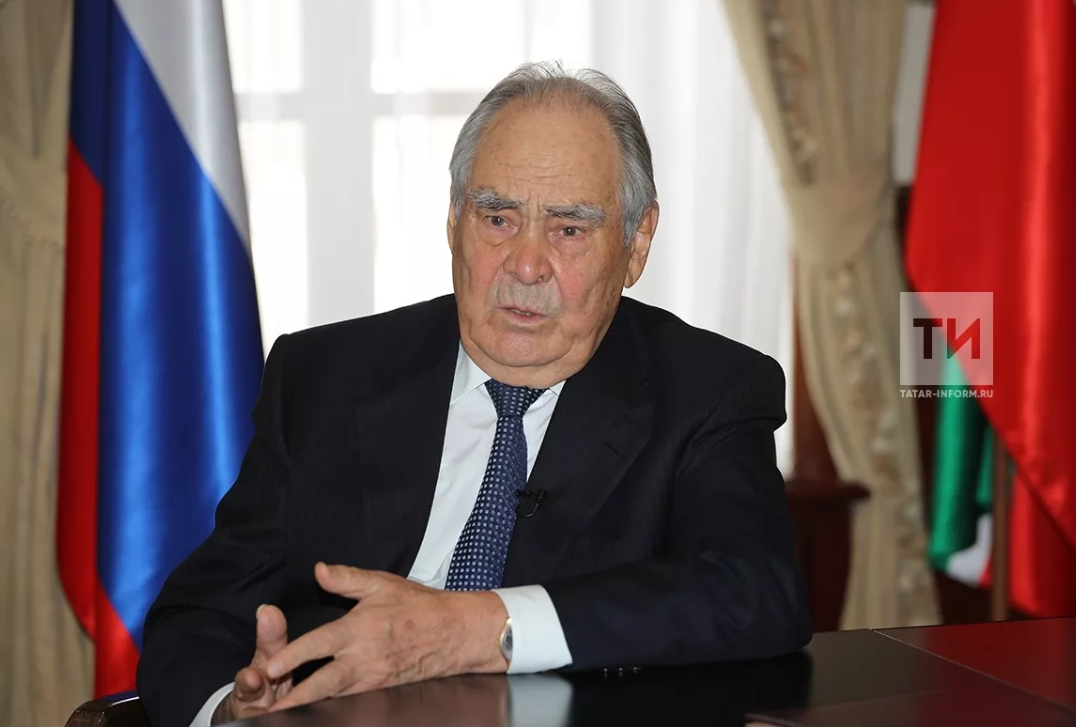 Минтимер Шәймиев: Россия Конституциясе туган телне саклауны гарантияли