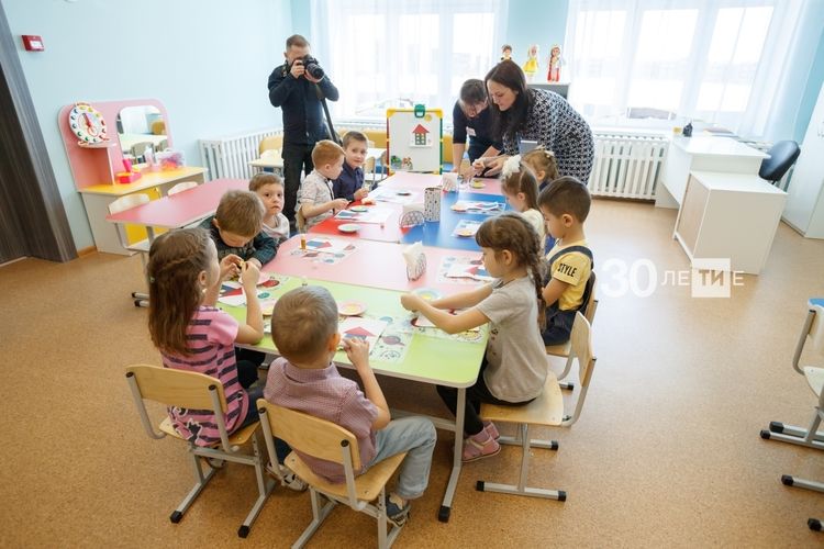 "Фотографлар, театрлар чакыру балалар бакчасы өчен мәҗбүри түгел"