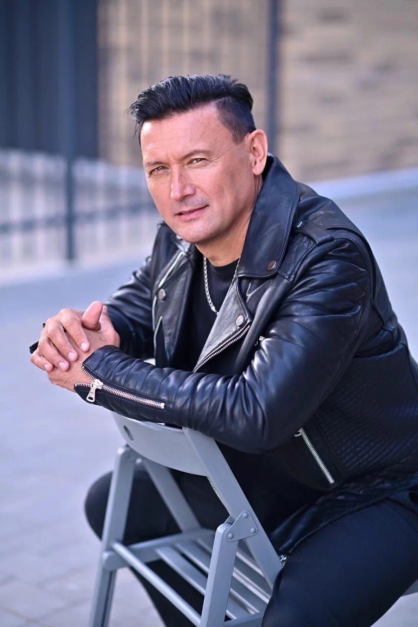 Әнвәр Нургалиев: “Бүләкне бирә беләм, кабул итә белмим”