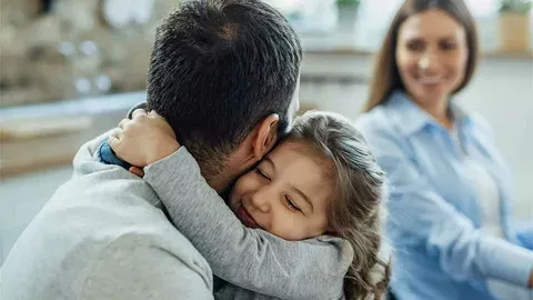 Урамда кечкенә балаларны күрсәм дә, күземә яшьләр килә