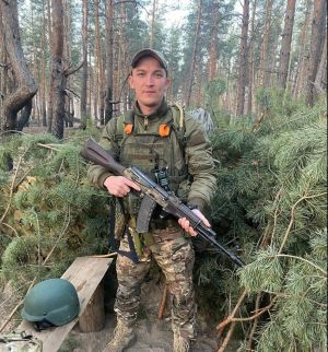 «Кызыбыз үсә төшкәч, алсу төстәге кармак алып бирәм», дип хыялланды...»