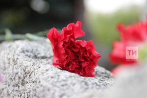 Урланган гомерләр өстенә урланган кеше хокуклары өстәлә