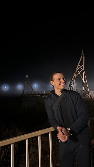 “Җирдә яткан килеш минем өстемә сикерделәр”: Балтачта бер төркем егетләр табибны кыйнап ташлаган