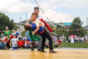 Мөселман балалар Сабан туена килегез! Төп бүләк - скутер!