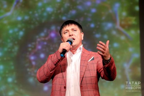 Илназ Минвәлиев: «Әнинең хәле бик мөшкел иде...»