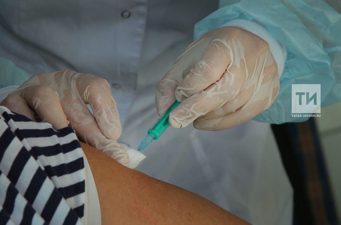 Казандагы тагын бер югары уку йорты мәҗбүри вакцинация кертте