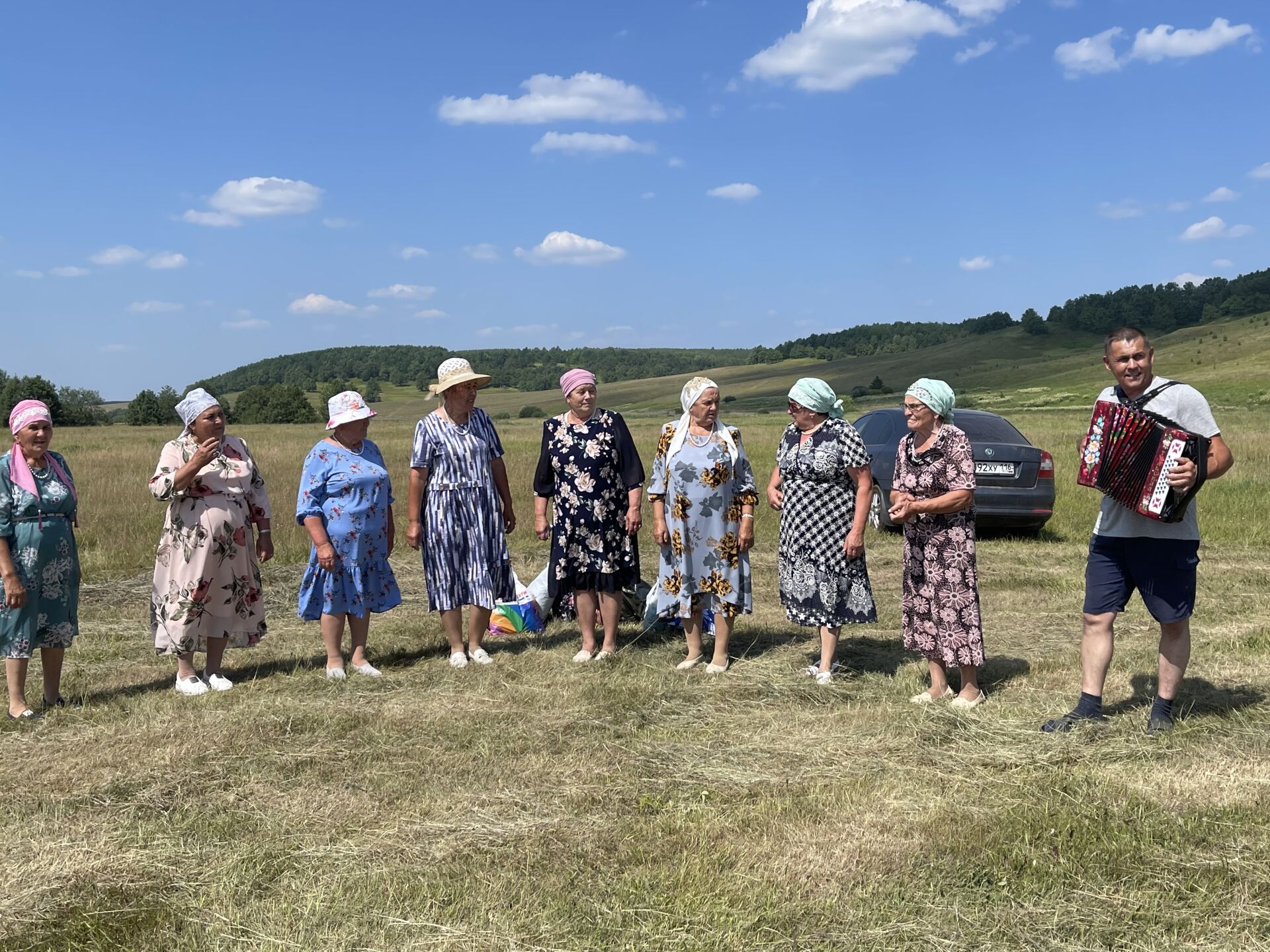 Илсөя Бәдретдинова: "Бөтен концерт костюмнарымны алып кайттым!"