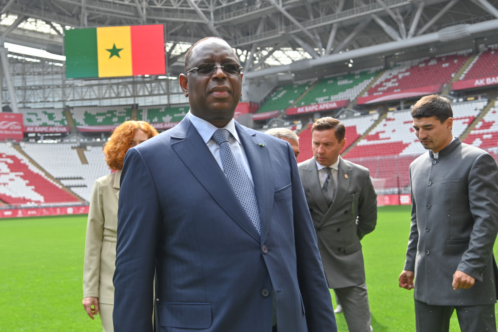 Миңнеханов Сенегал Президенты өчен Казанның спорт объектлары буйлап экскурсия оештырды