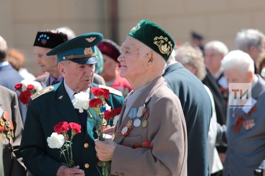 Ватан сугышы ветераннары саны кими, күңелләрдә үлемсез исемнәр саны арта