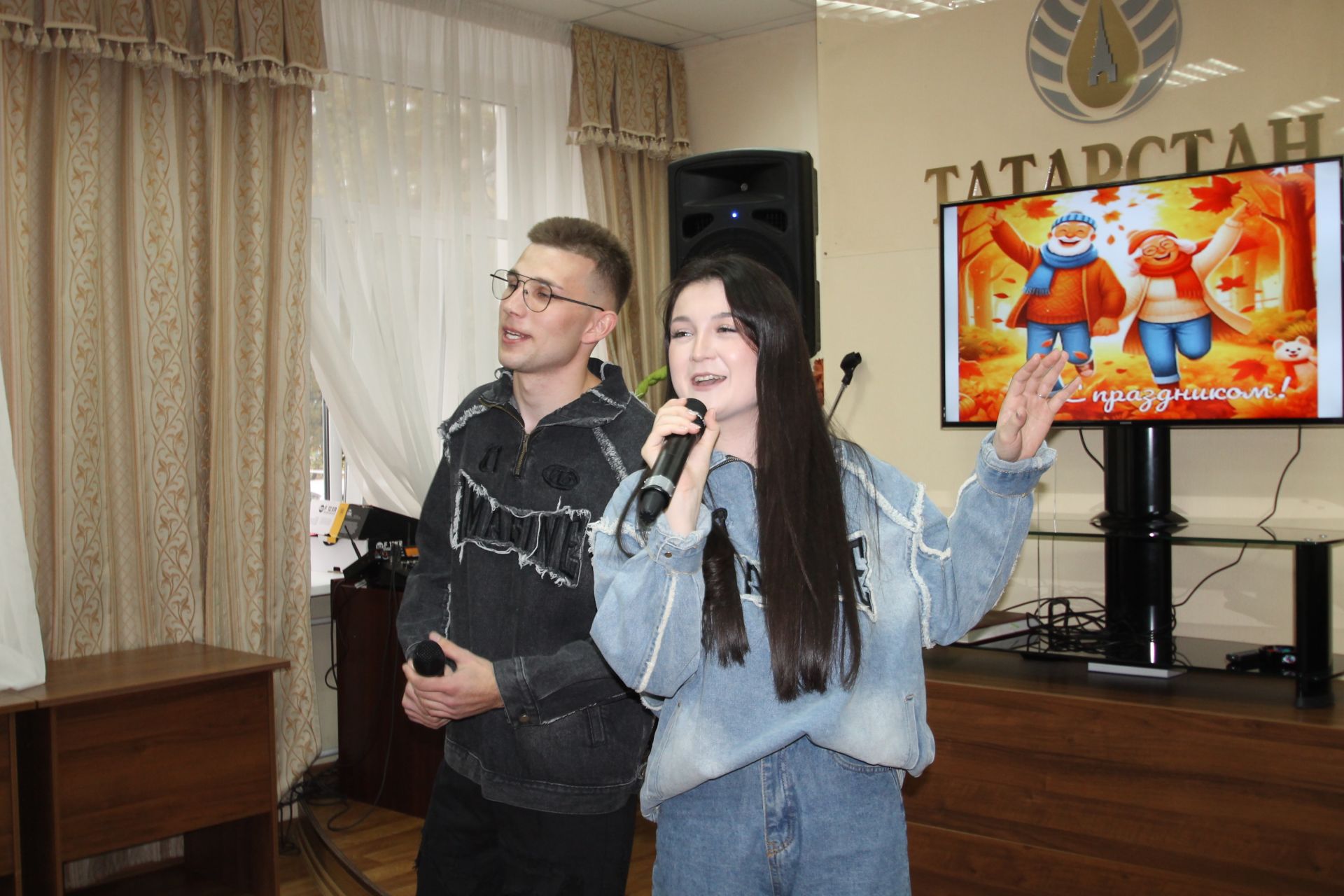 Журналистларның җаны кедр агачларына күченде