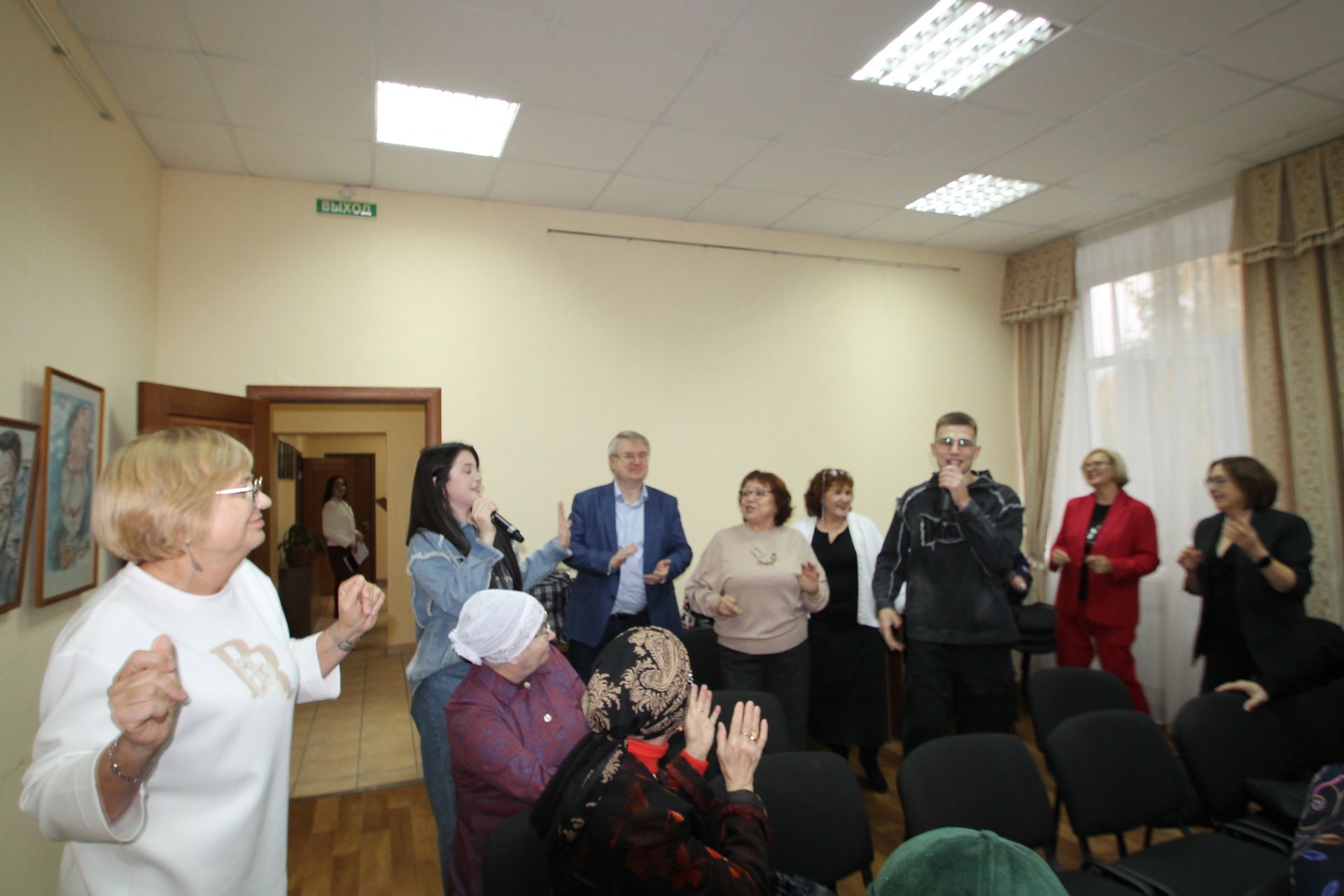 Журналистларның җаны кедр агачларына күченде