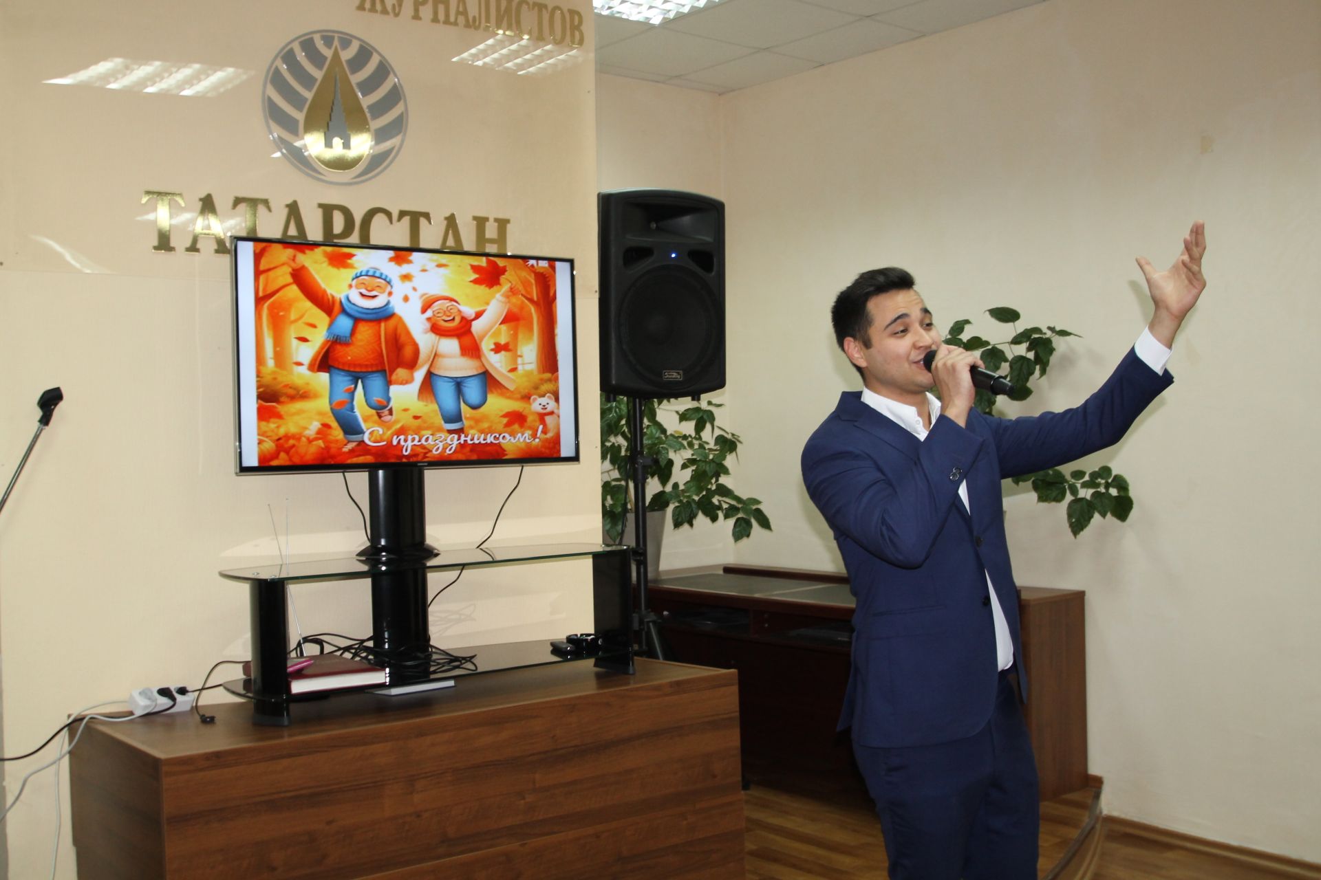 Журналистларның җаны кедр агачларына күченде