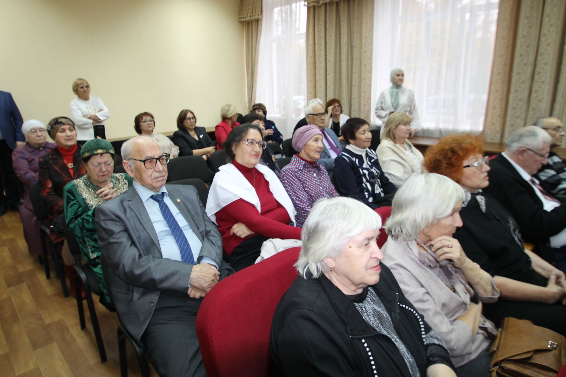 Журналистларның җаны кедр агачларына күченде