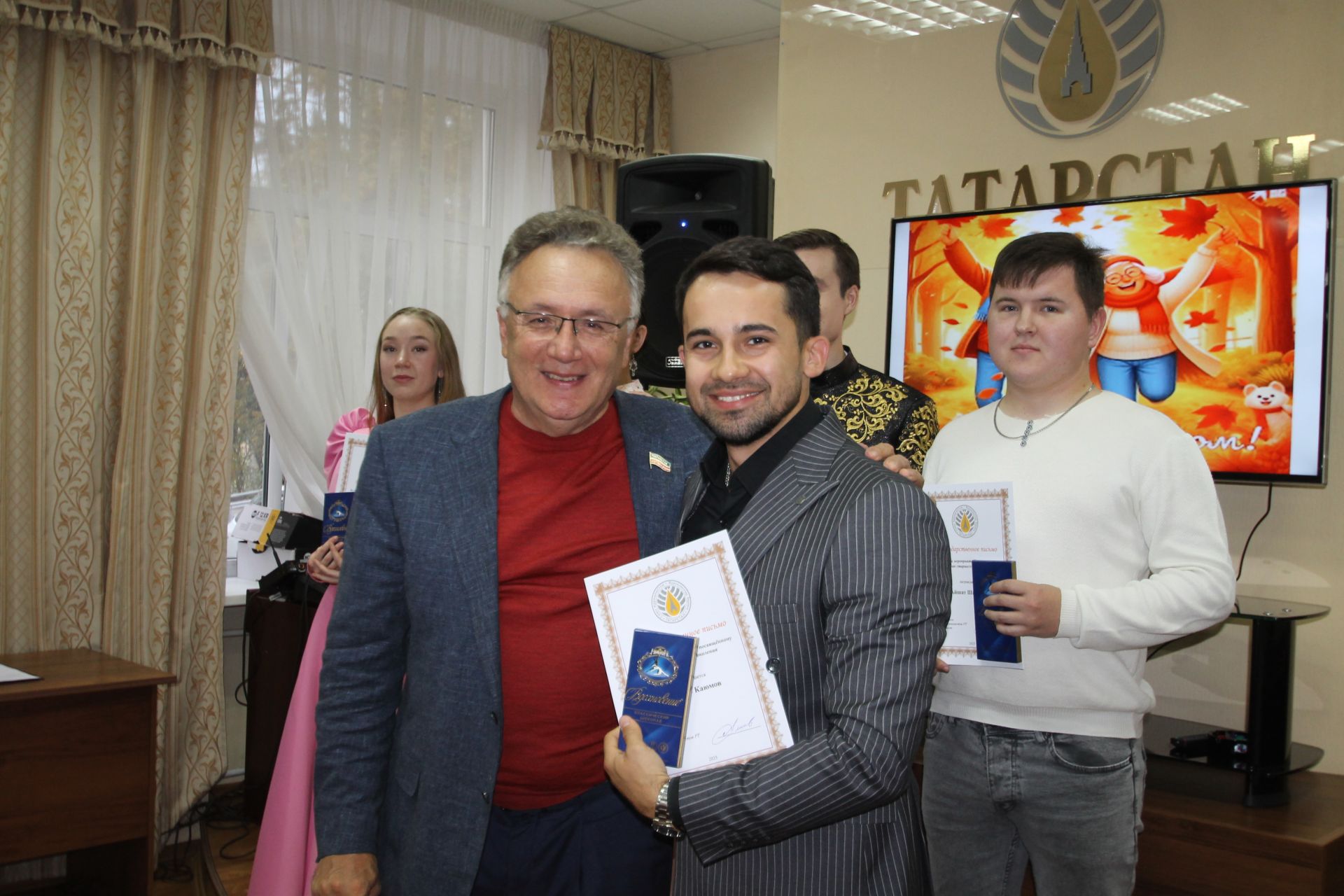 Журналистларның җаны кедр агачларына күченде