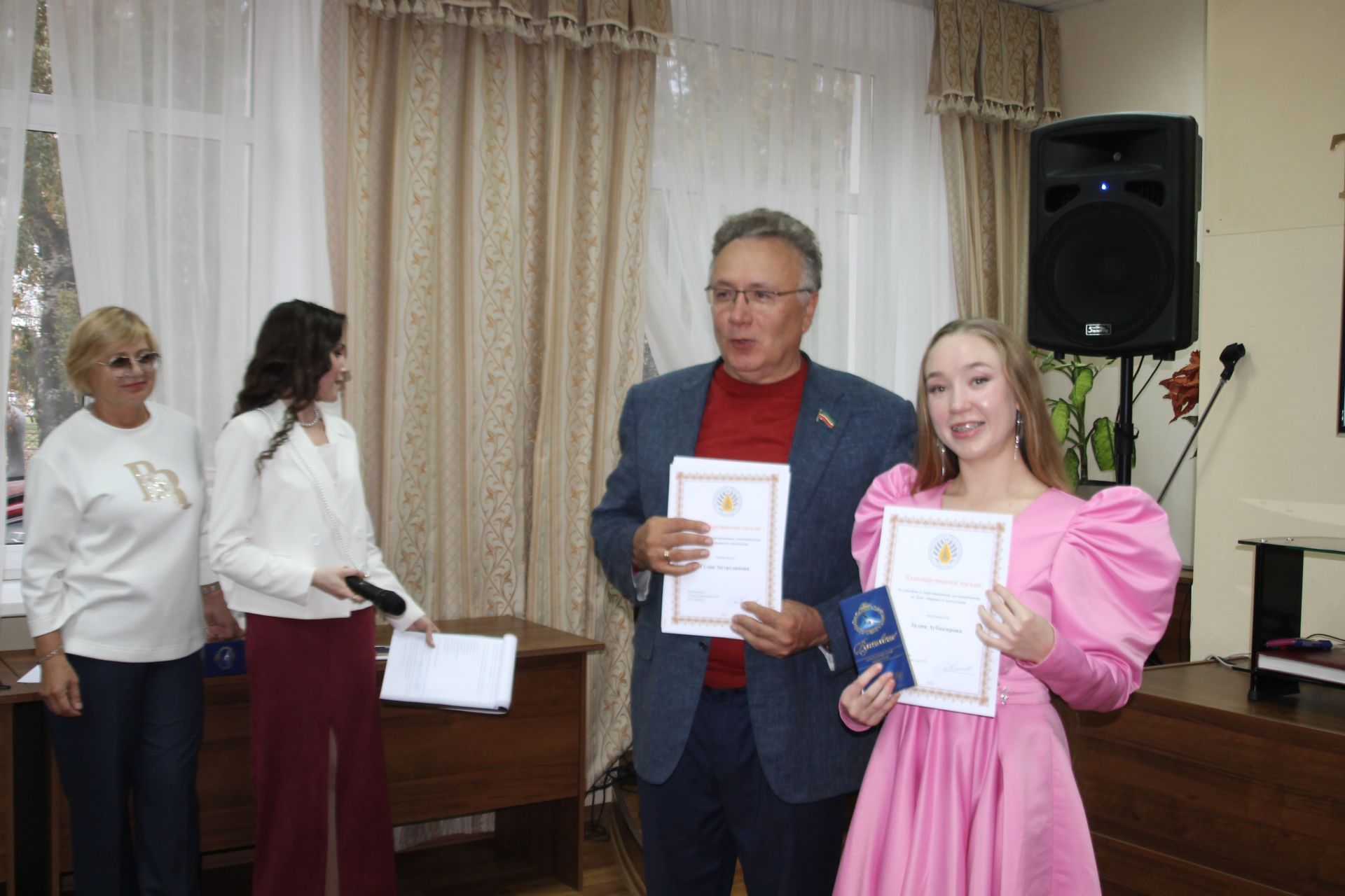 Журналистларның җаны кедр агачларына күченде