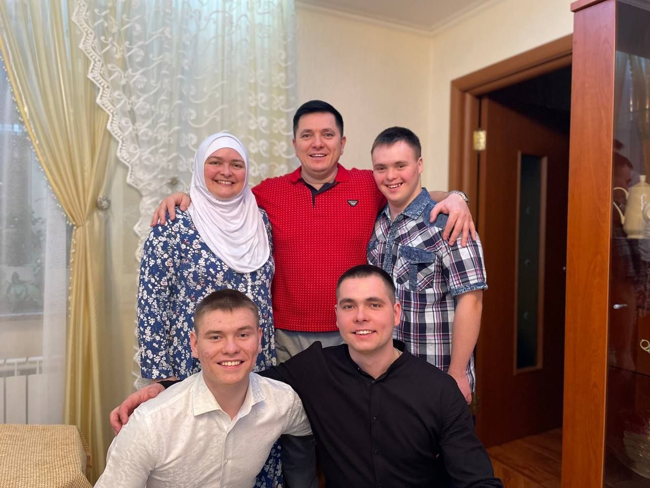 Җырчы Илназ Минвәлиев: «Бу сынауны ничек үткәнне үзебез генә беләбез»