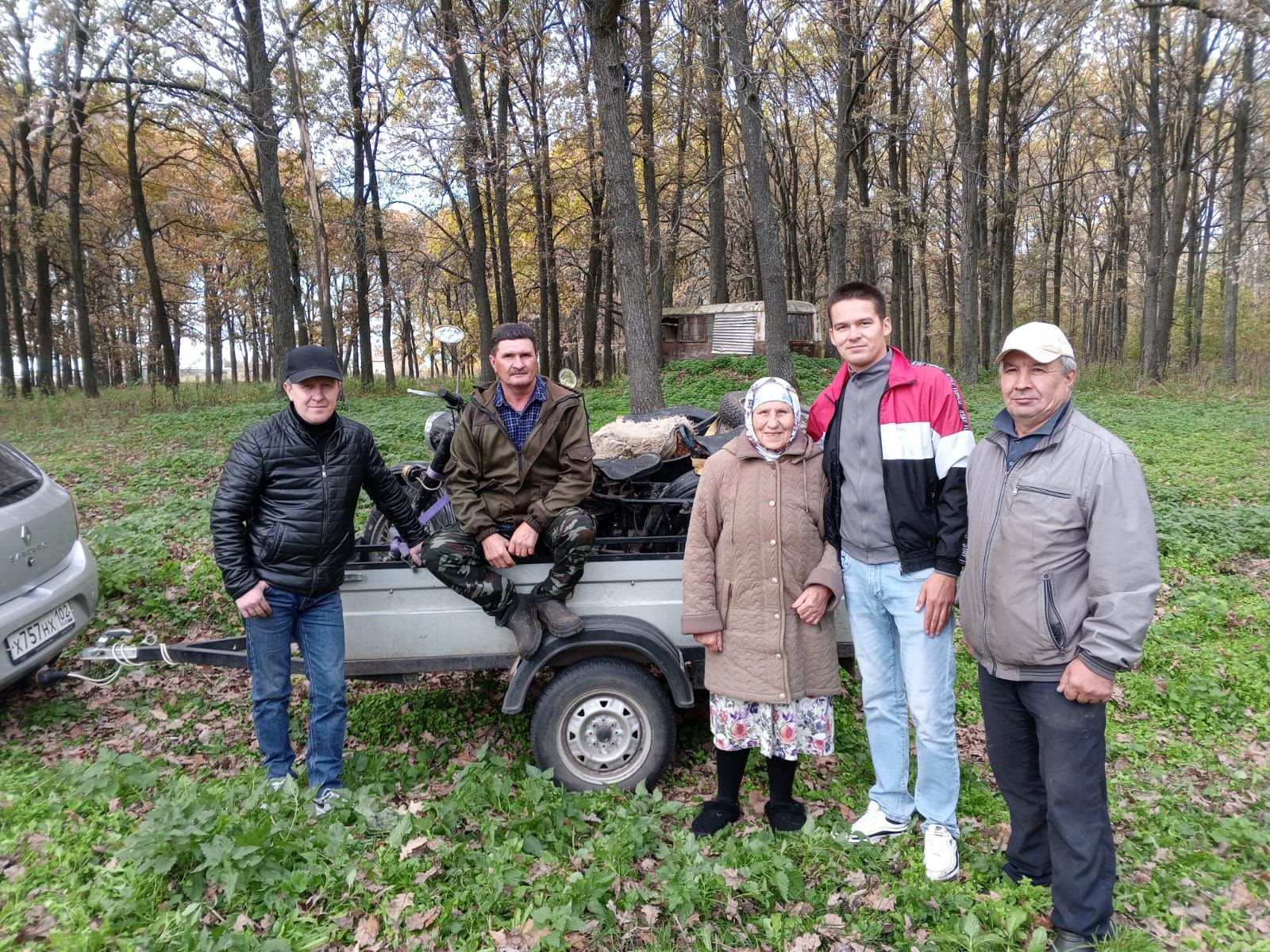 «Егетләребез салкын, юеш җирдә ятмасыннар, дидем»