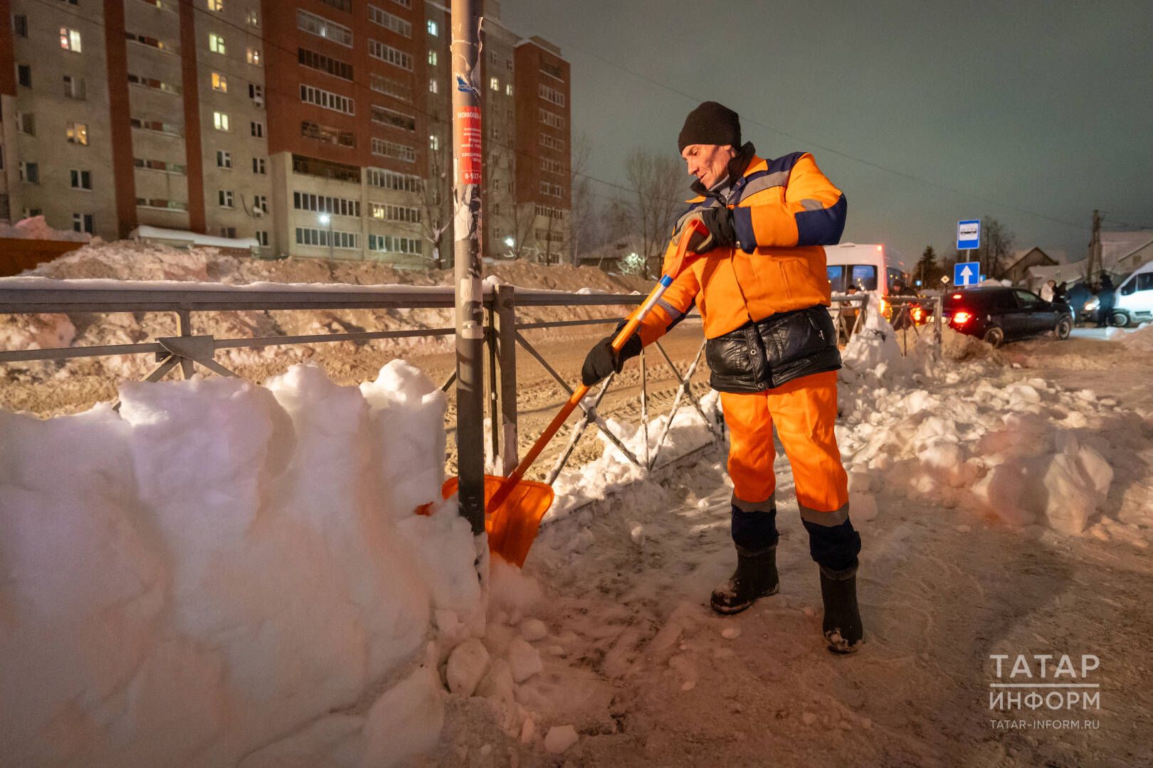 Эш эзләүчеләр игьтибарына: Татарстан башкаласына тагын 800 “дворник” кирәк