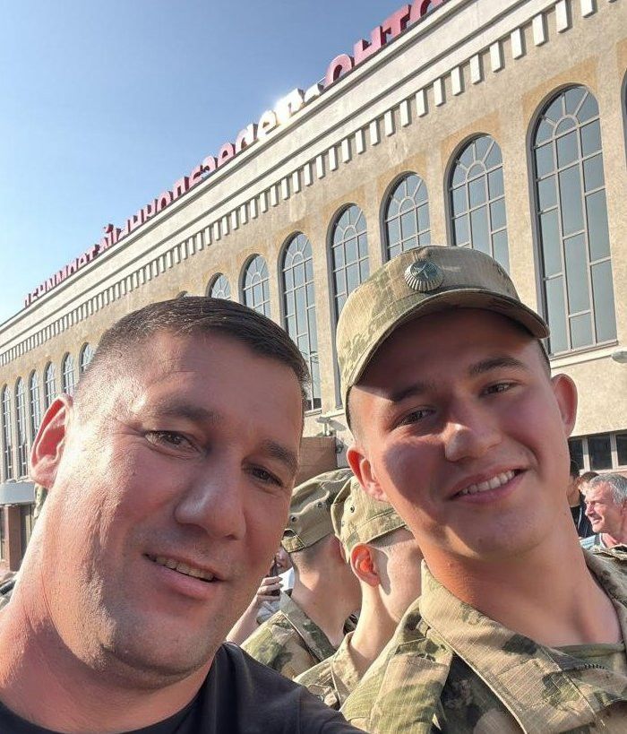 “Армиядәгеләр Татарстандагы көрәшкә карата булган хөрмәткә, ярышларга, Сабантуйларыбызга соклана...”