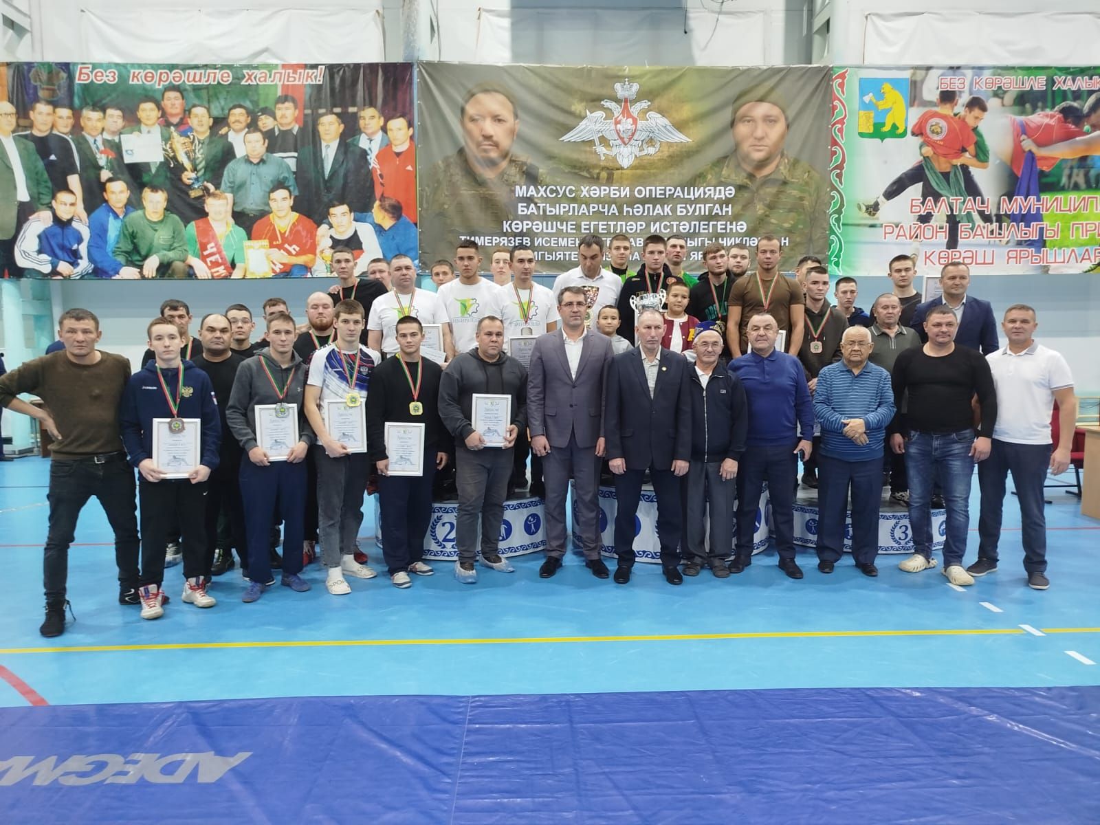 Көрәшче батырларыбыз арабызга кайтты...