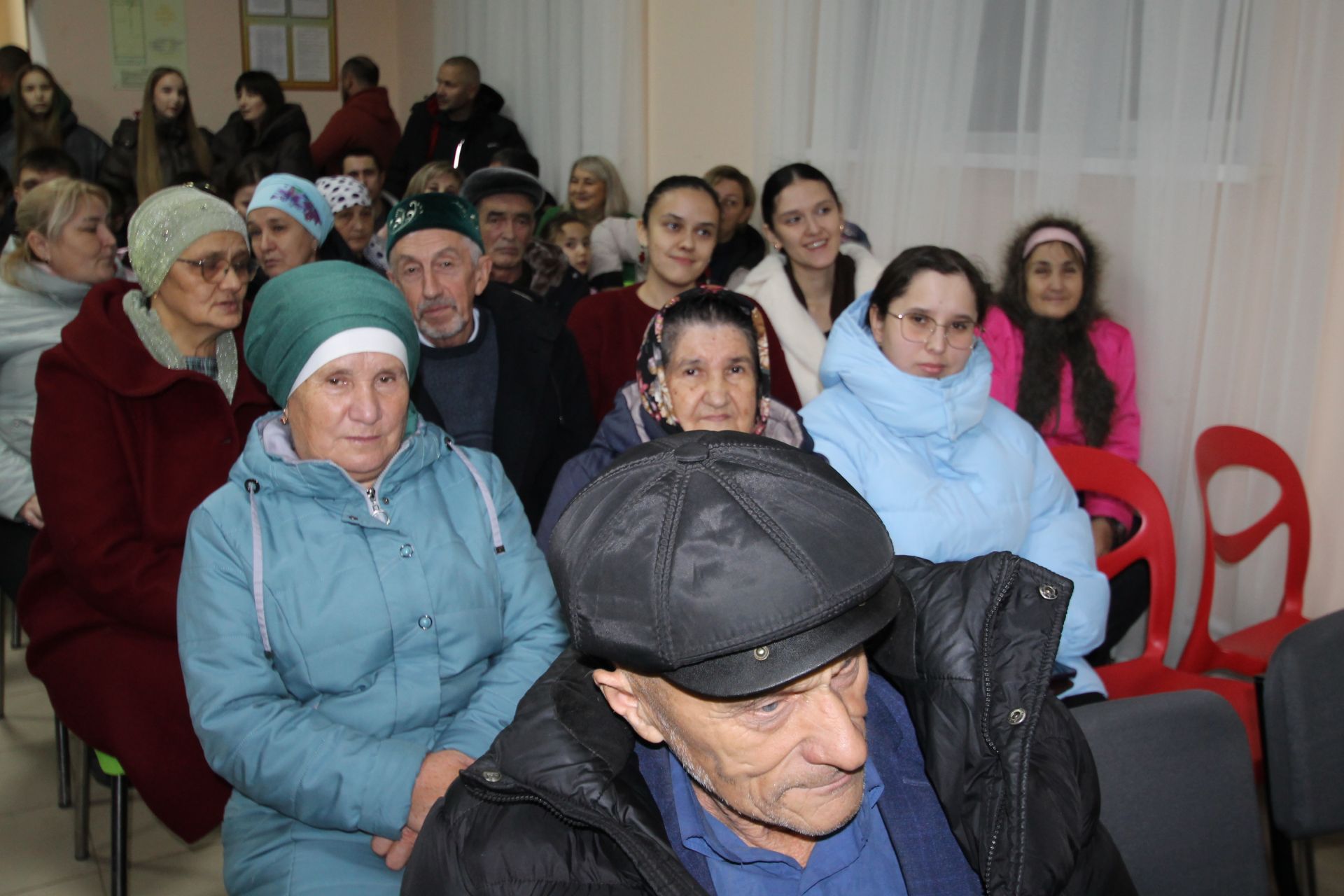 Яу кырында яңгырыйдыр бер дәртле җыр