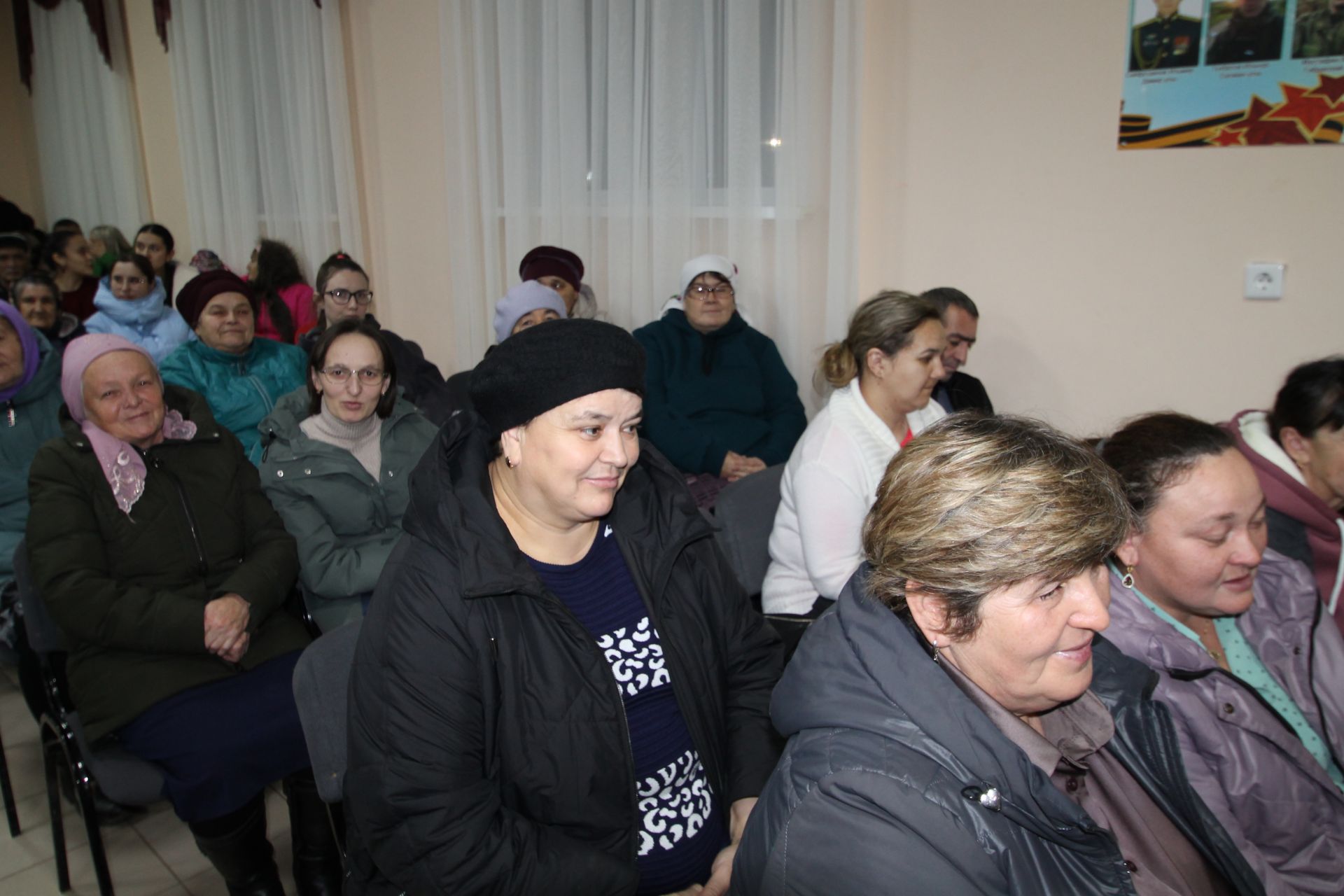 Яу кырында яңгырыйдыр бер дәртле җыр