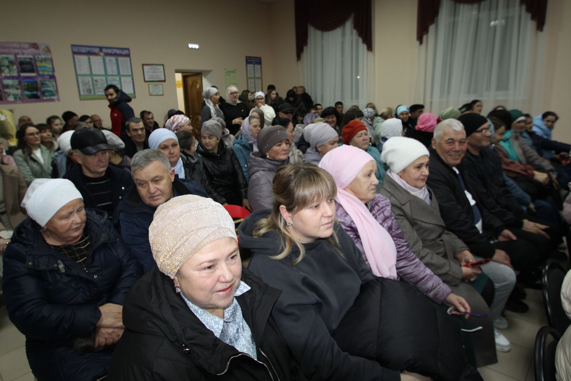 Яу кырында яңгырыйдыр бер дәртле җыр