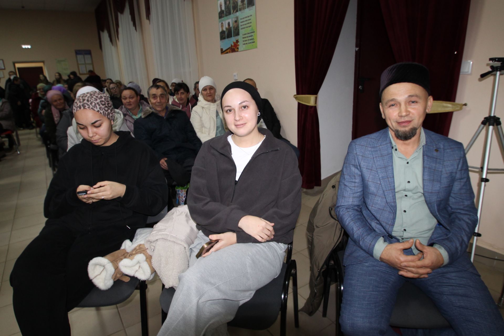 Яу кырында яңгырыйдыр бер дәртле җыр