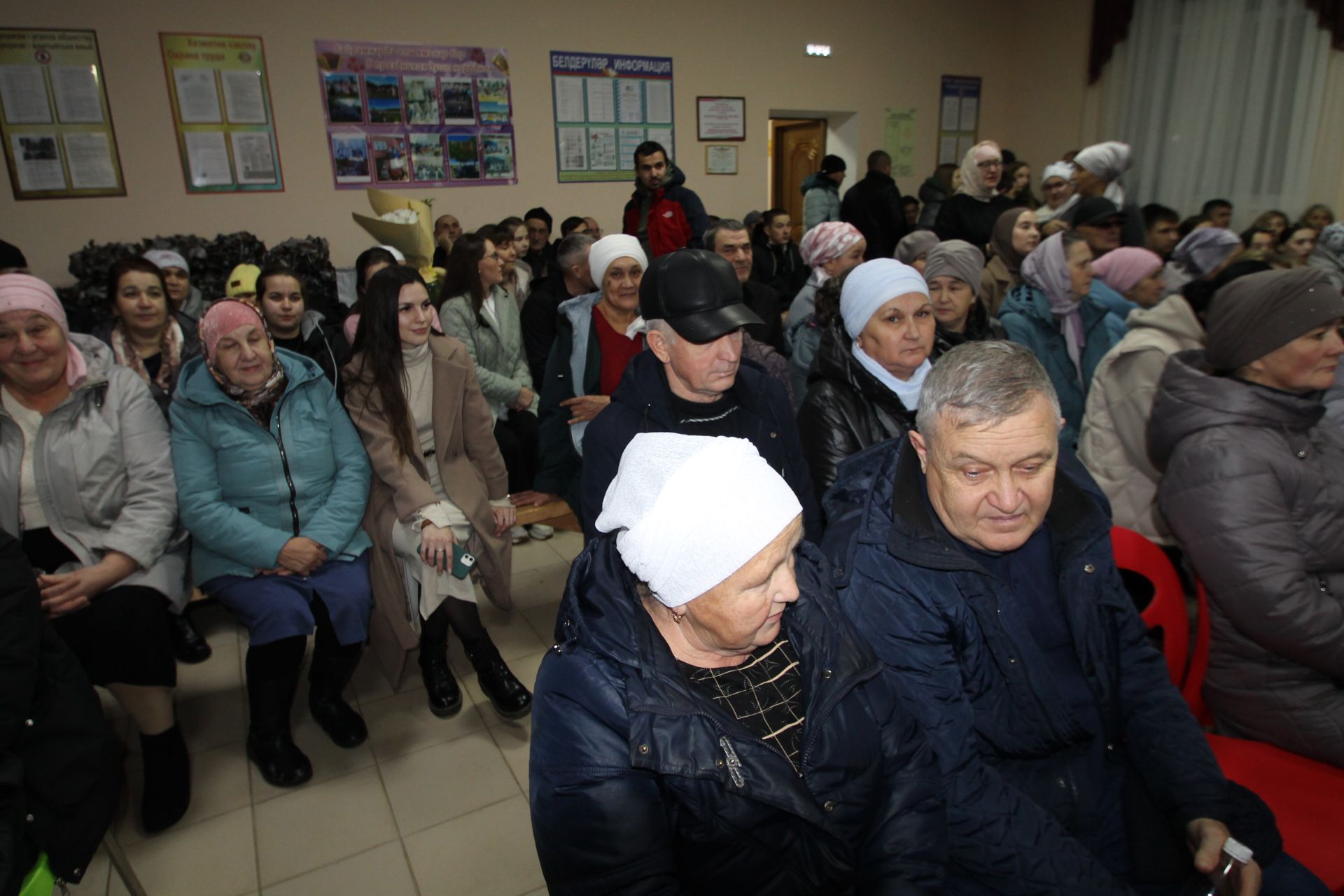 Яу кырында яңгырыйдыр бер дәртле җыр