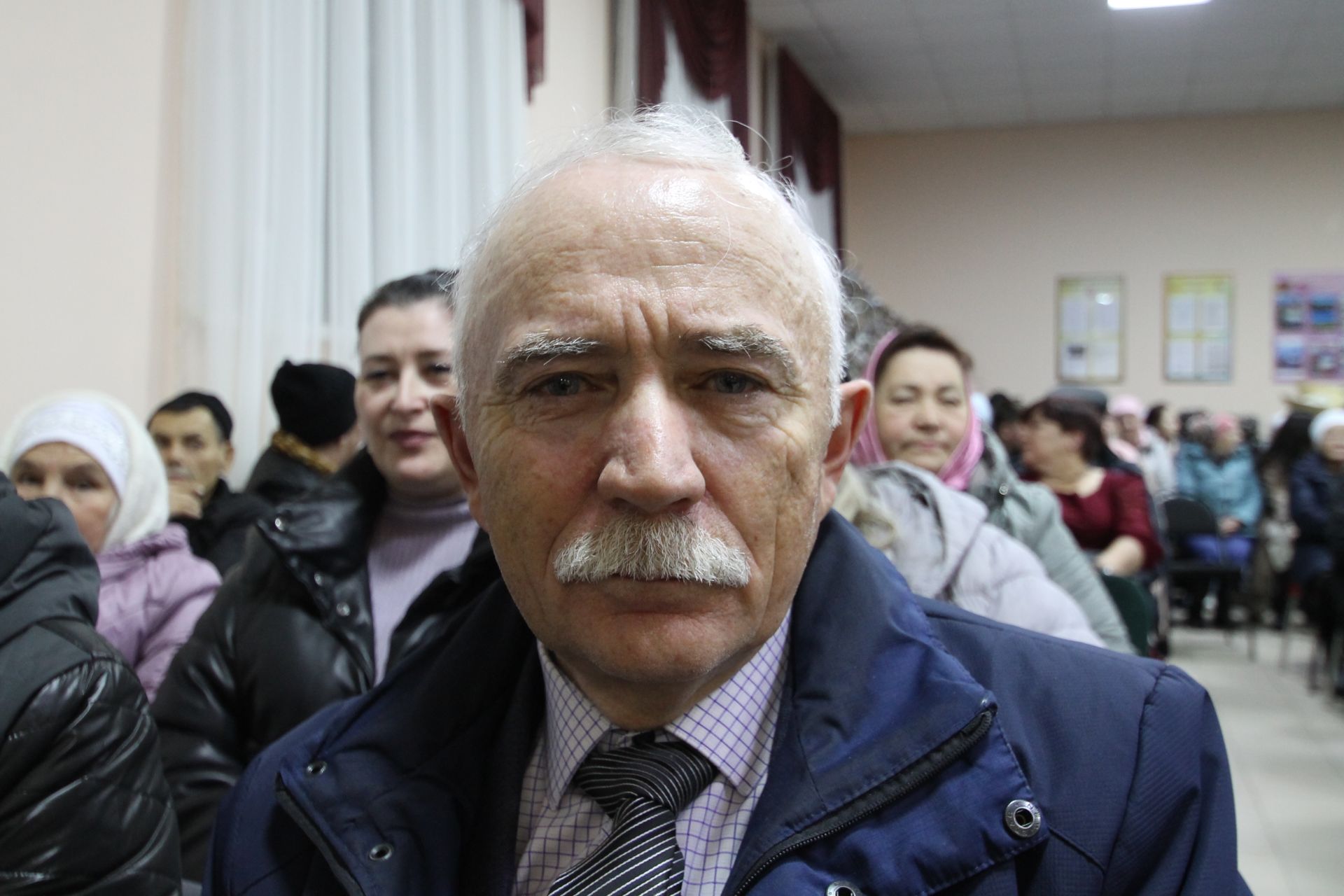 Яу кырында яңгырыйдыр бер дәртле җыр