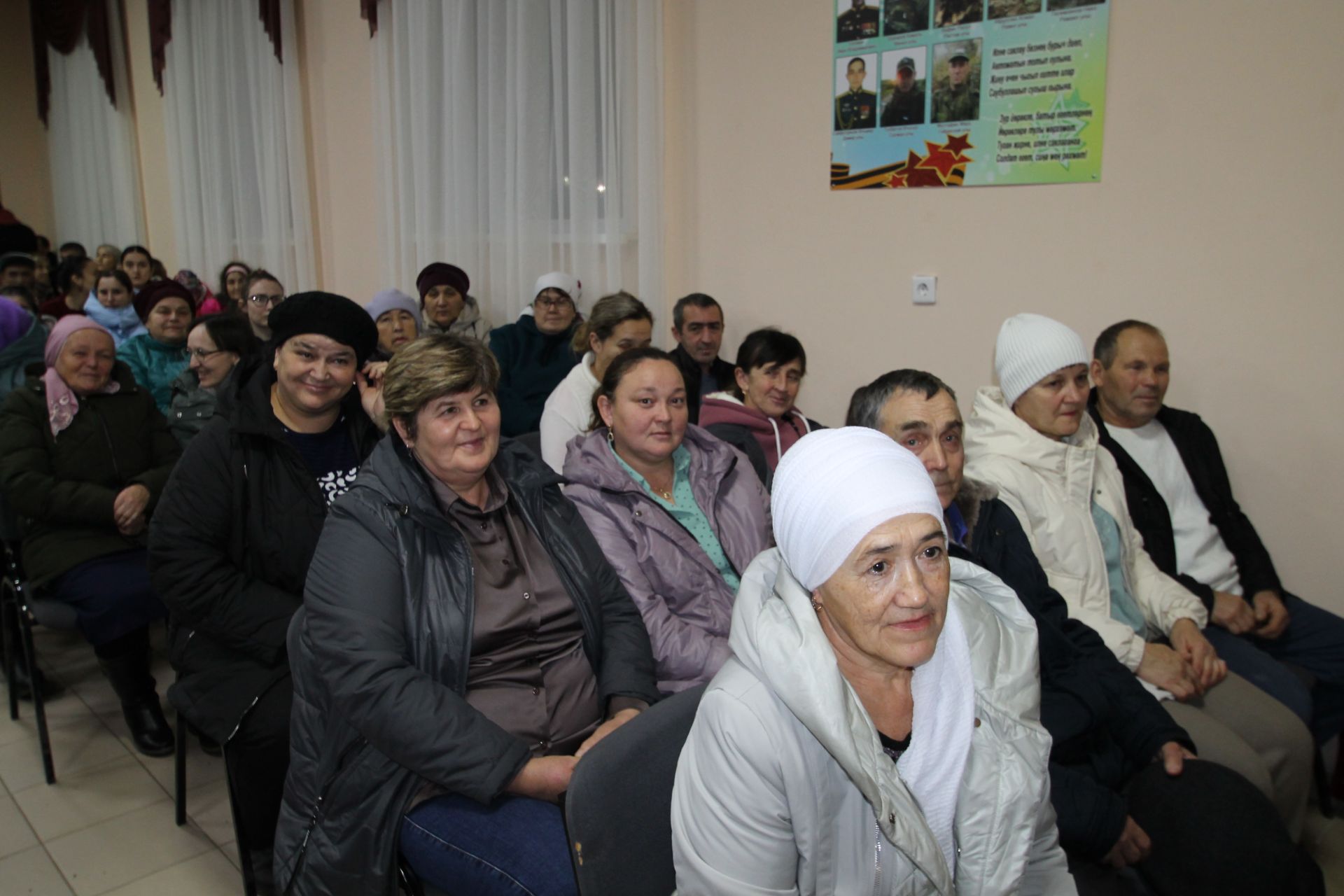 Яу кырында яңгырыйдыр бер дәртле җыр