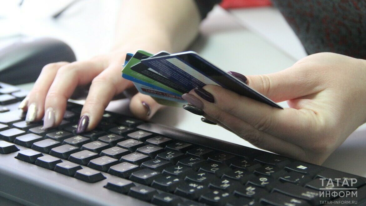 «Авыр эштә эшлисе килми. Күп акча түли торган эш кирәк иде шул»