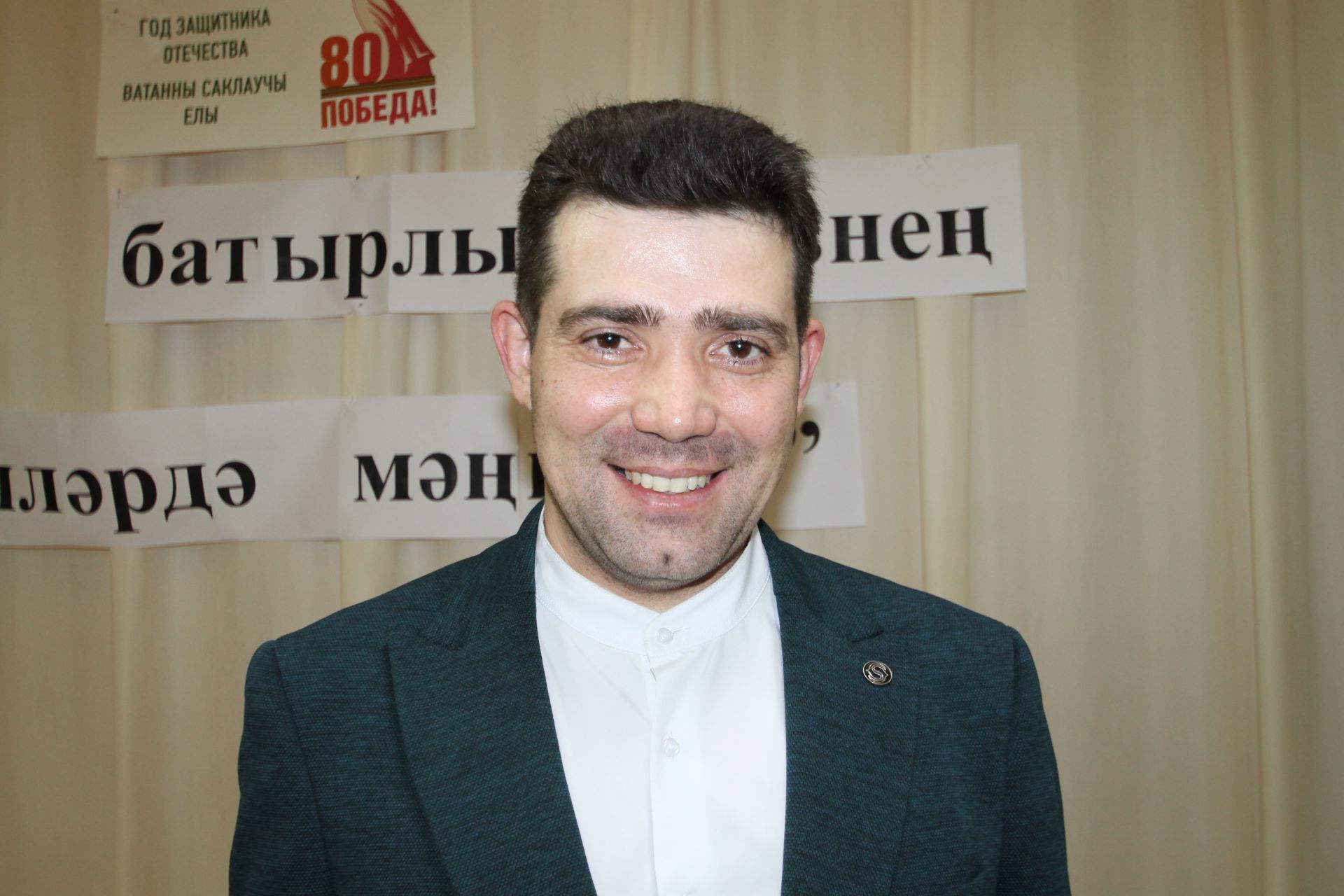 Яу кырында яңгырыйдыр бер дәртле җыр