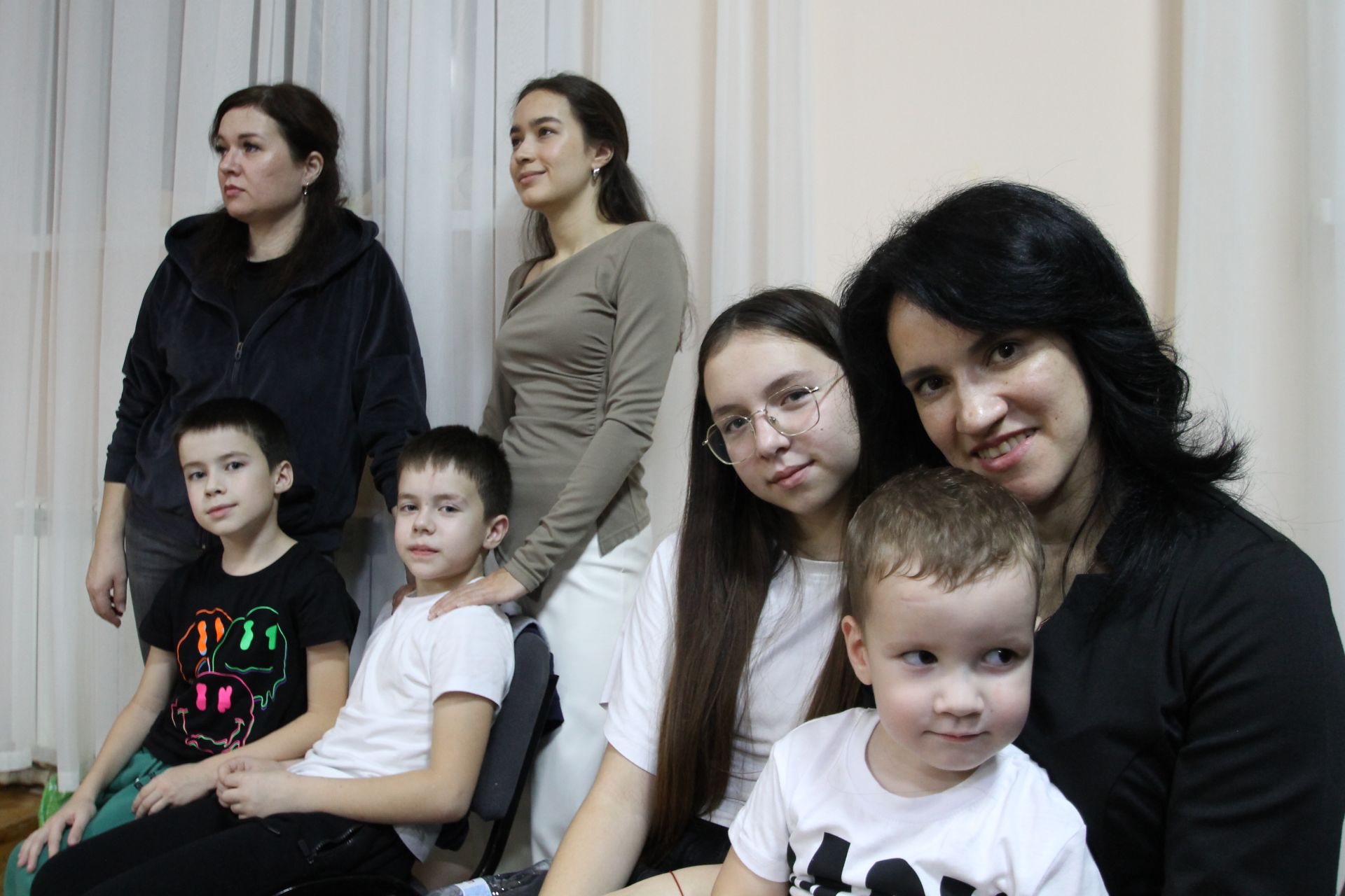 Яу кырында яңгырыйдыр бер дәртле җыр