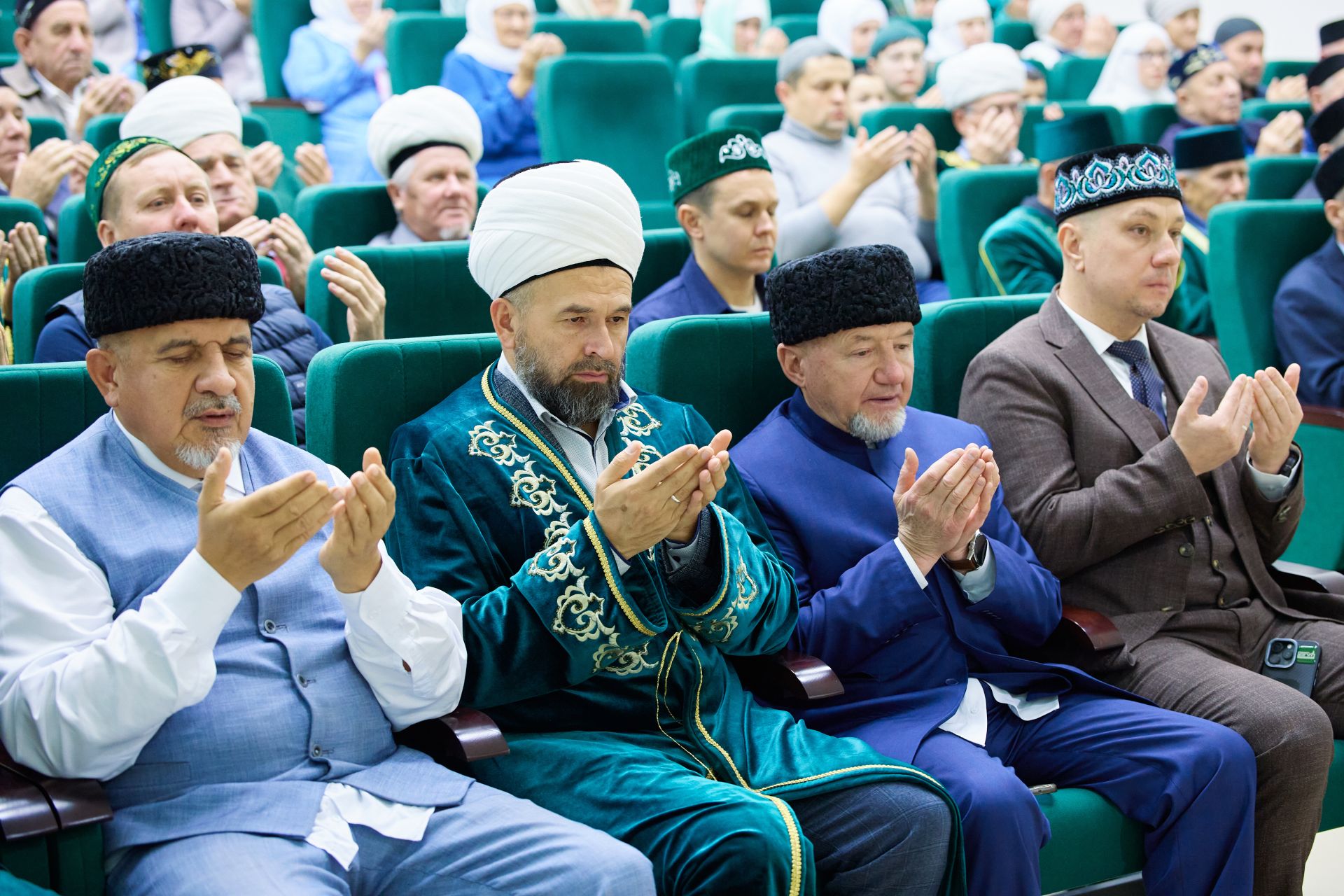 «Татарстанның иң төзек, дини авылларның берсе буларак бергәләп танытып киләбез»