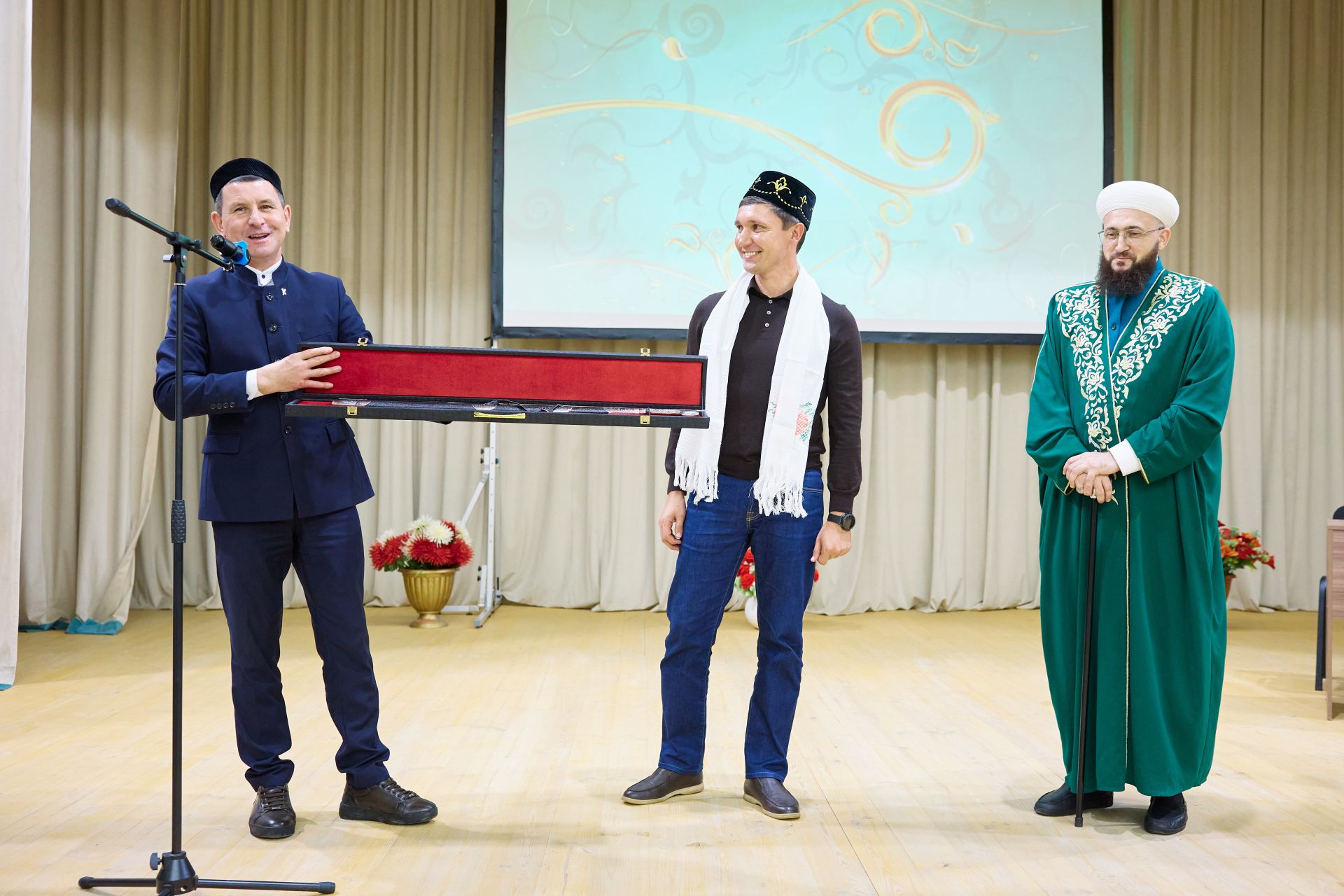 «Татарстанның иң төзек, дини авылларның берсе буларак бергәләп танытып киләбез»