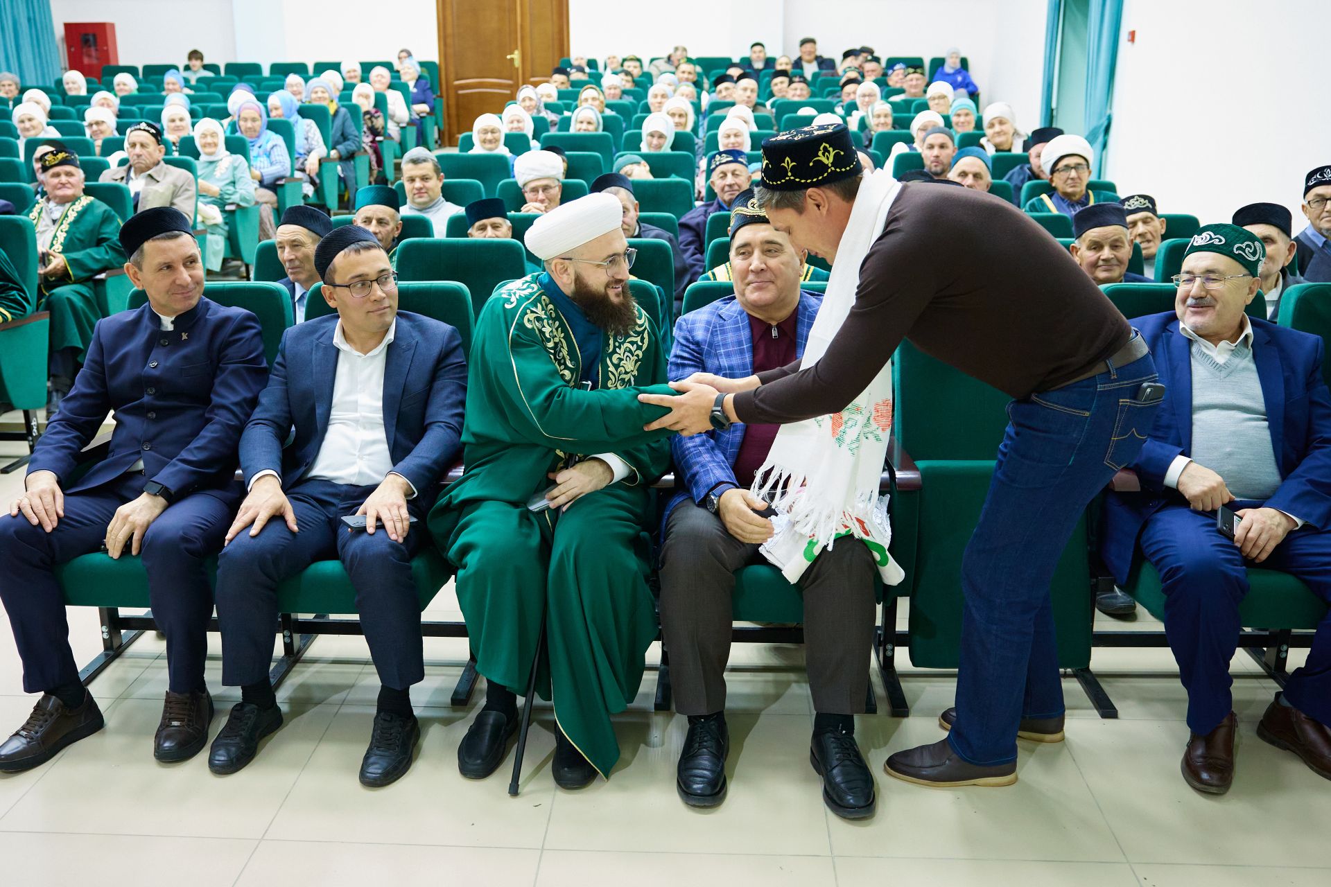 «Татарстанның иң төзек, дини авылларның берсе буларак бергәләп танытып киләбез»