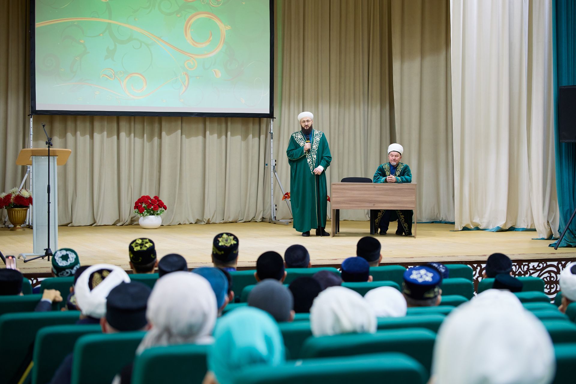 «Татарстанның иң төзек, дини авылларның берсе буларак бергәләп танытып киләбез»