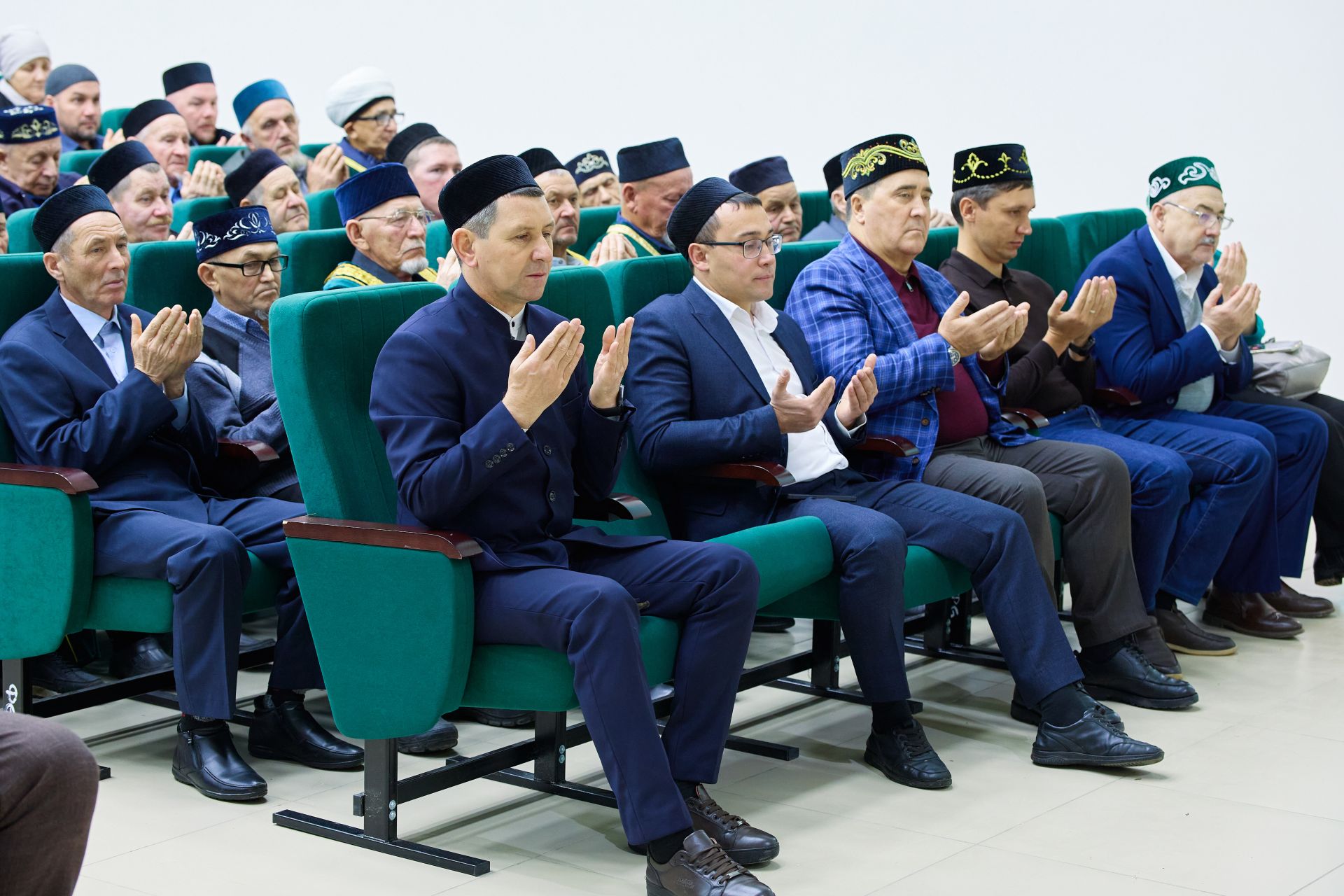 «Татарстанның иң төзек, дини авылларның берсе буларак бергәләп танытып киләбез»