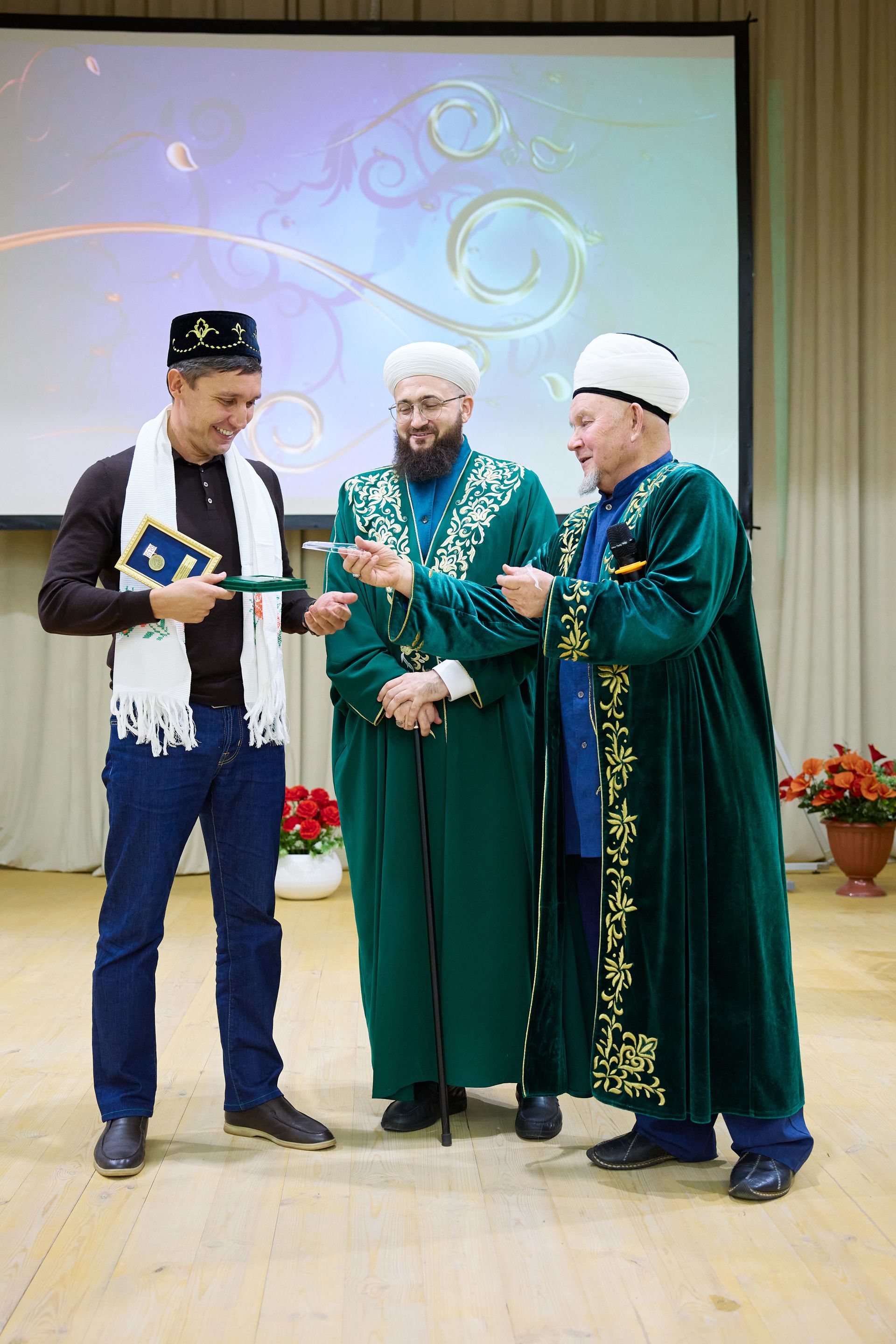 «Татарстанның иң төзек, дини авылларның берсе буларак бергәләп танытып киләбез»