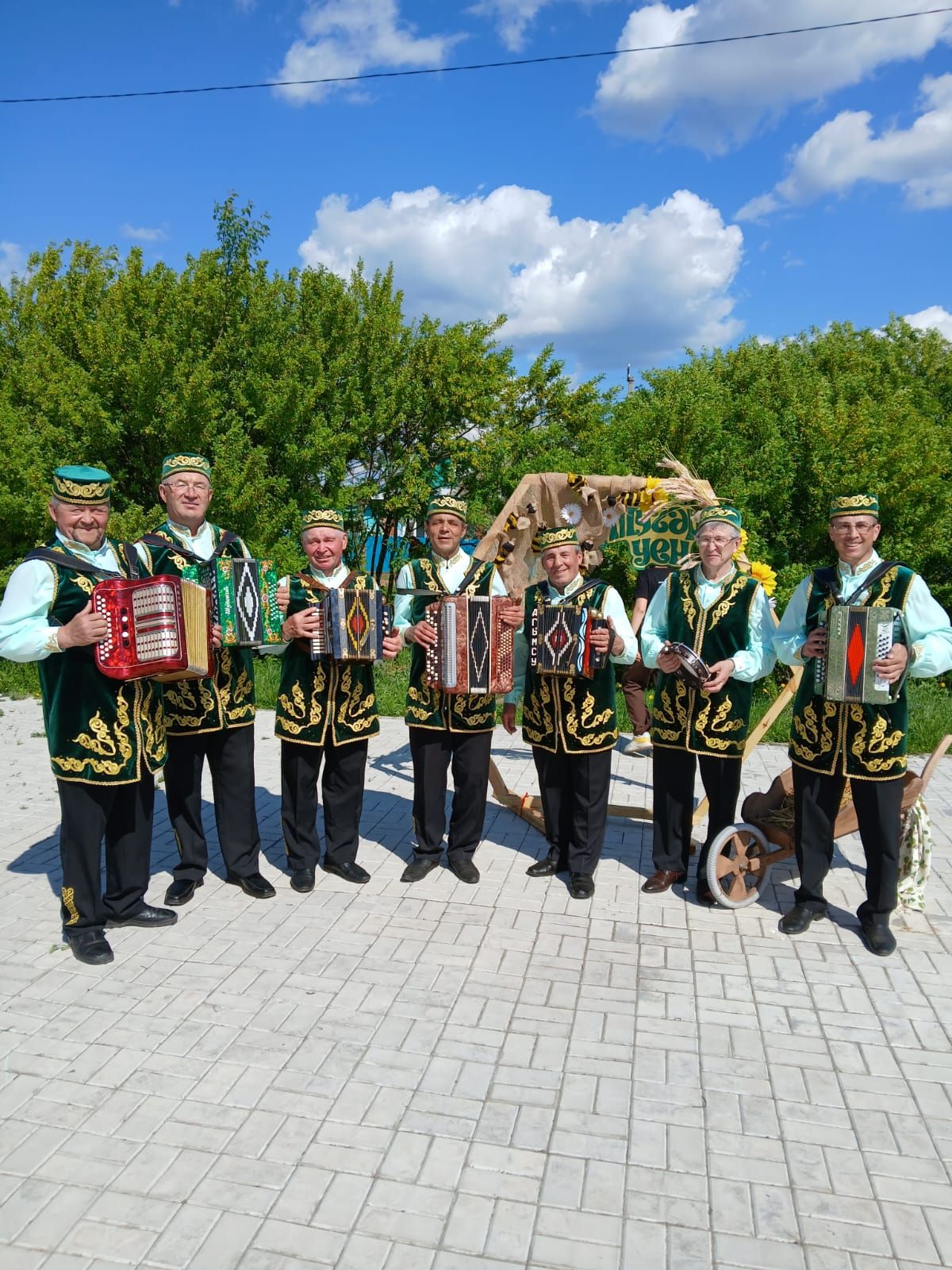 Халык талантлары Кукмара районына җыела