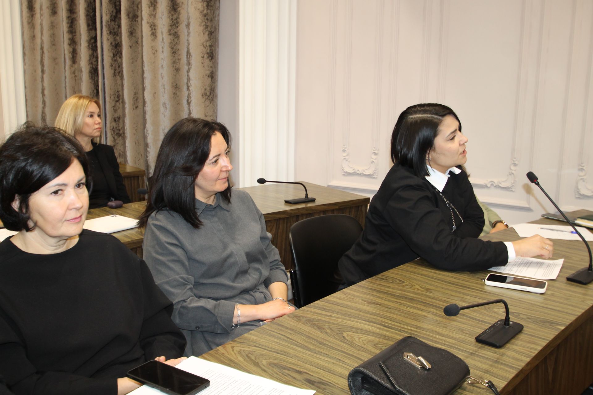 Чит ил кешеләренең балалары урамда калдырыла алмый