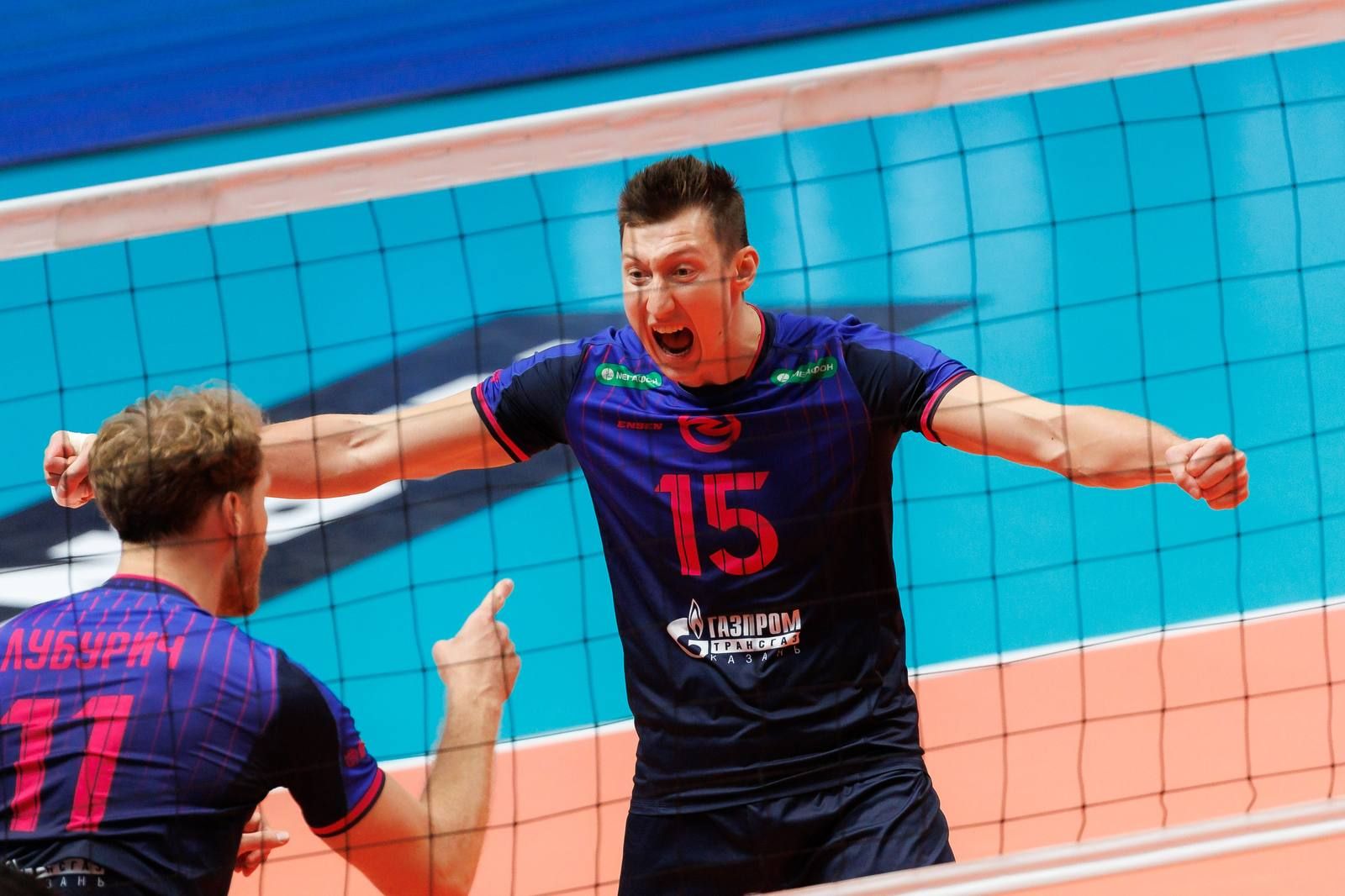 «Зенит-Казан» төп уенчыларсыз да көндәшләренә мастер-класс күрсәтте