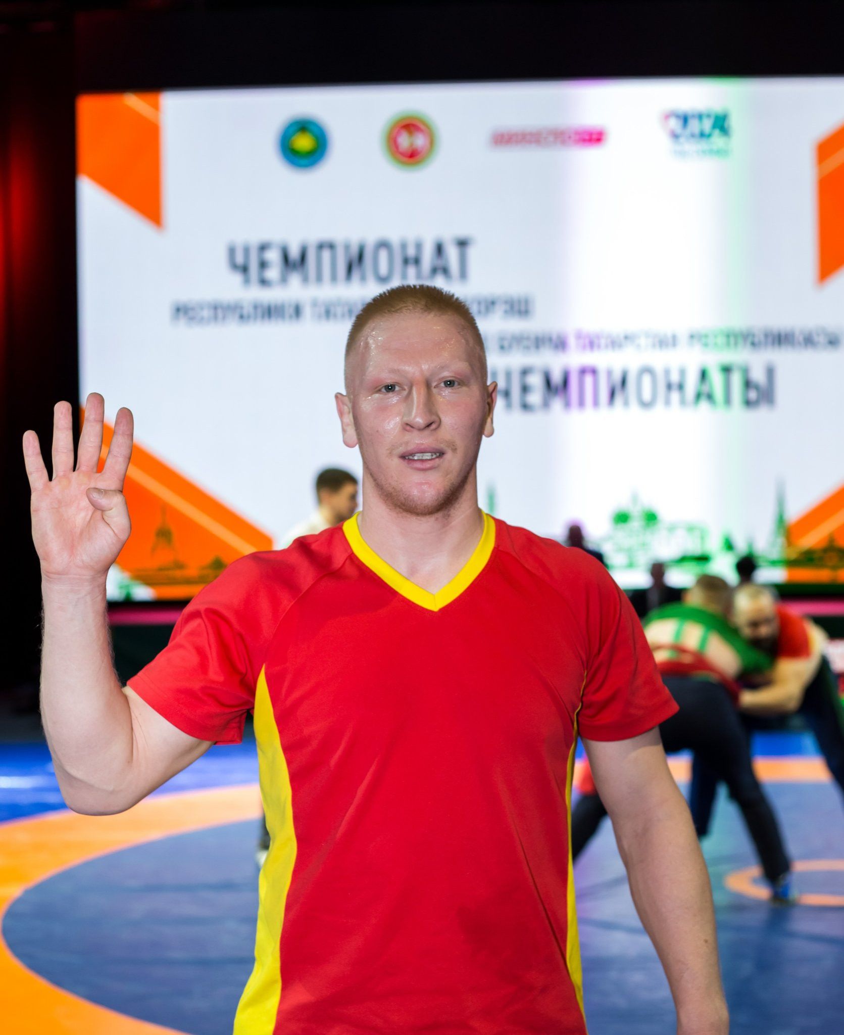 Ранис Галимуллин: “Бәхет елмаер әле дип уйлап кына, келәмгә чыкмыйлар...”